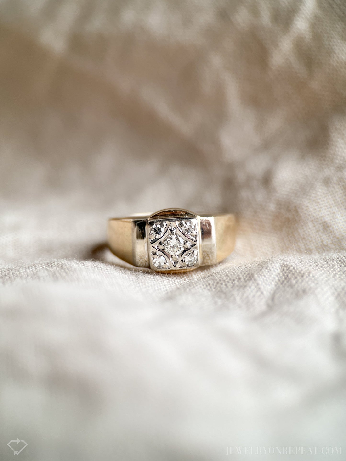 Vintage Mens Diamond Wedding Ring in 14k Gold