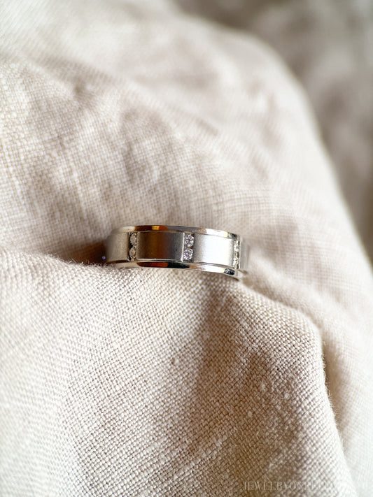 Vintage Scott Kay Diamond Wedding Band in Palladium
