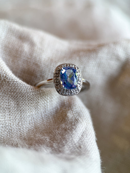 Vintage Mystic Topaz Gemstone Halo Ring in 14k White Gold, Retro Jewelry from the 1990s - Timeless, Sustainable, @JewelryOnRepeat