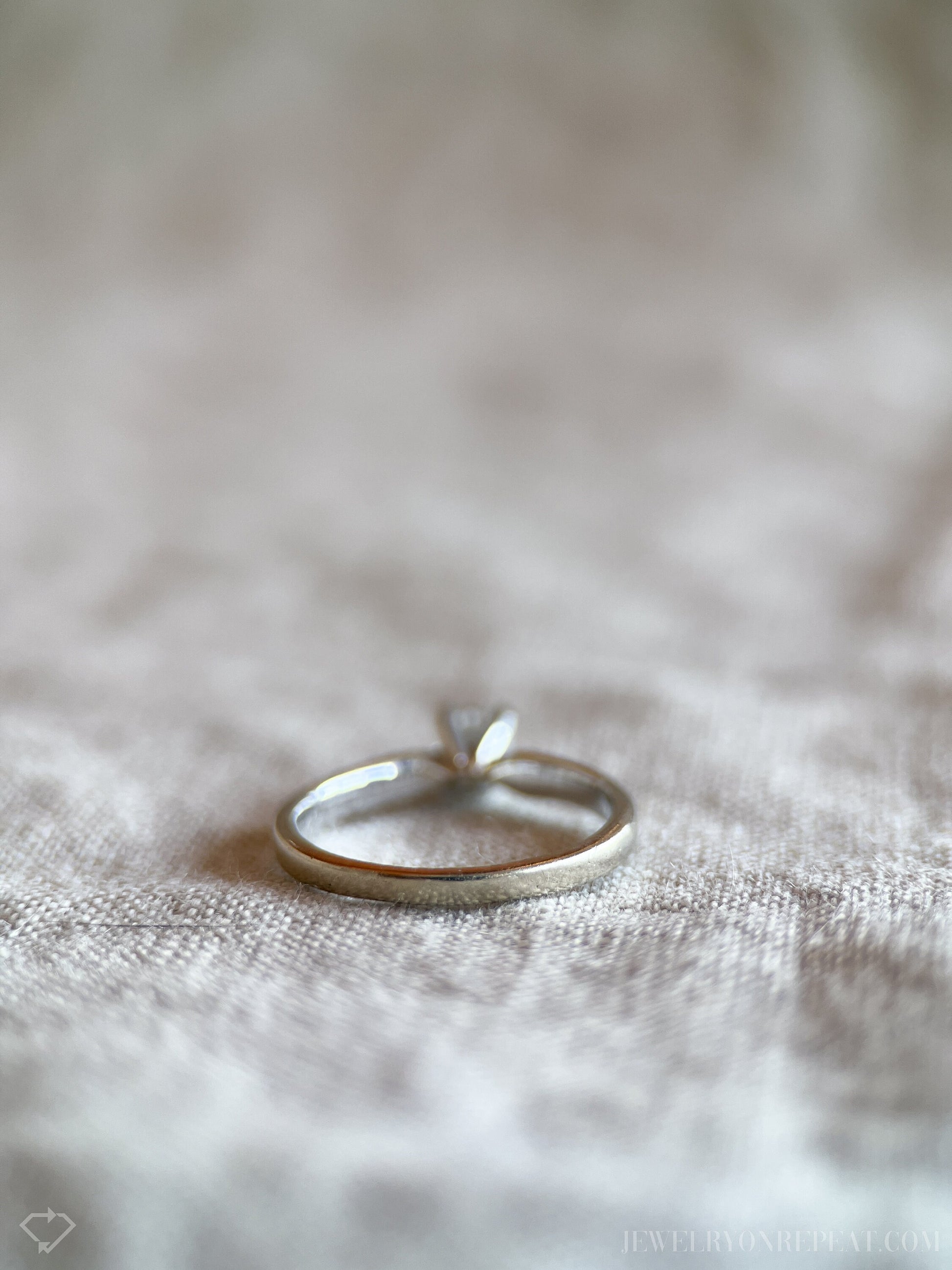 Vintage Diamond Solitaire Engagement Ring in 14k White Gold, Retro Jewelry from the 1990s