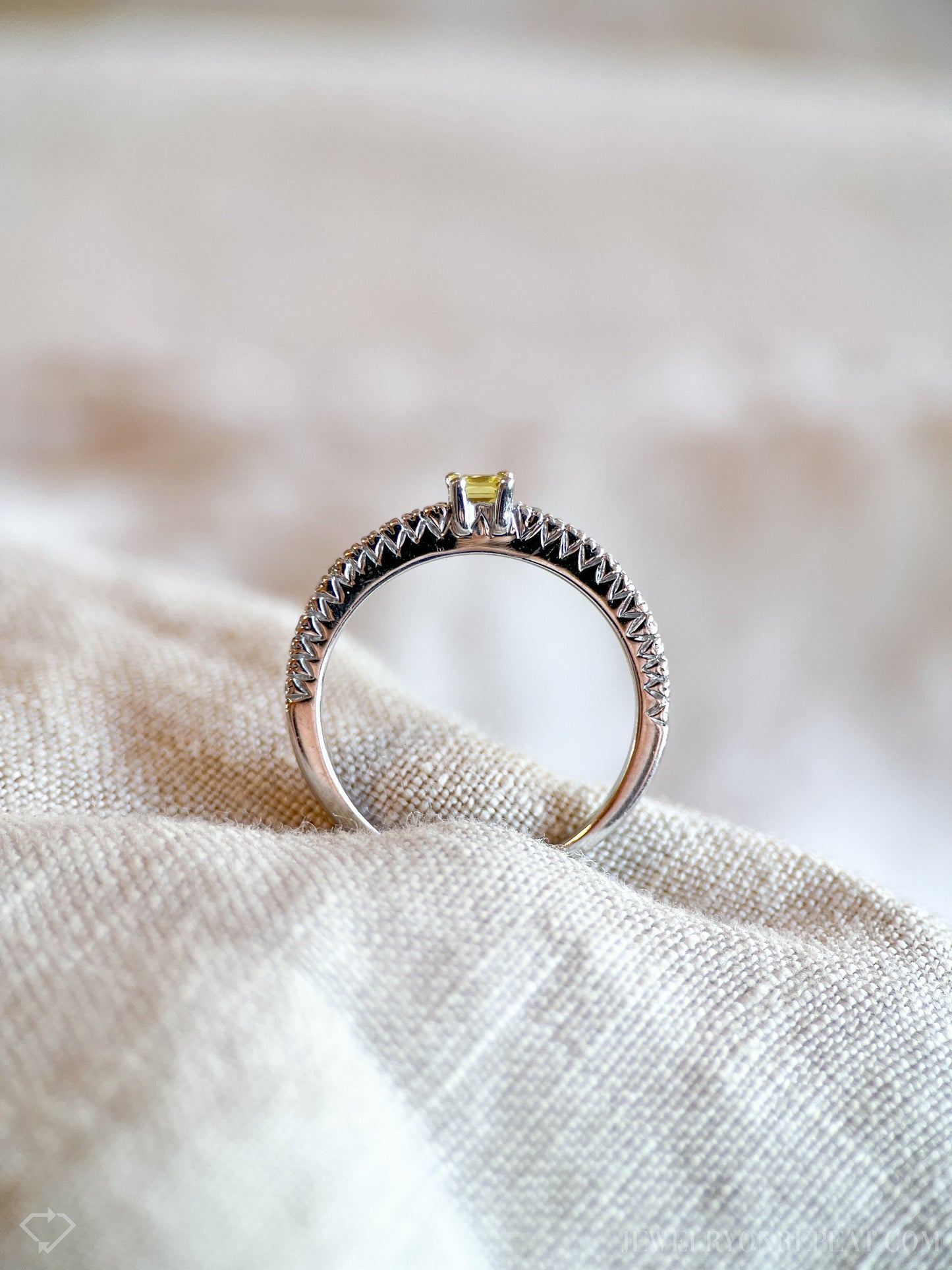 Vintage Yellow Sapphire Engagement Ring in 14k White Gold, Retro Jewelry from the 2000s - Timeless, Sustainable, @JewelryOnRepeat