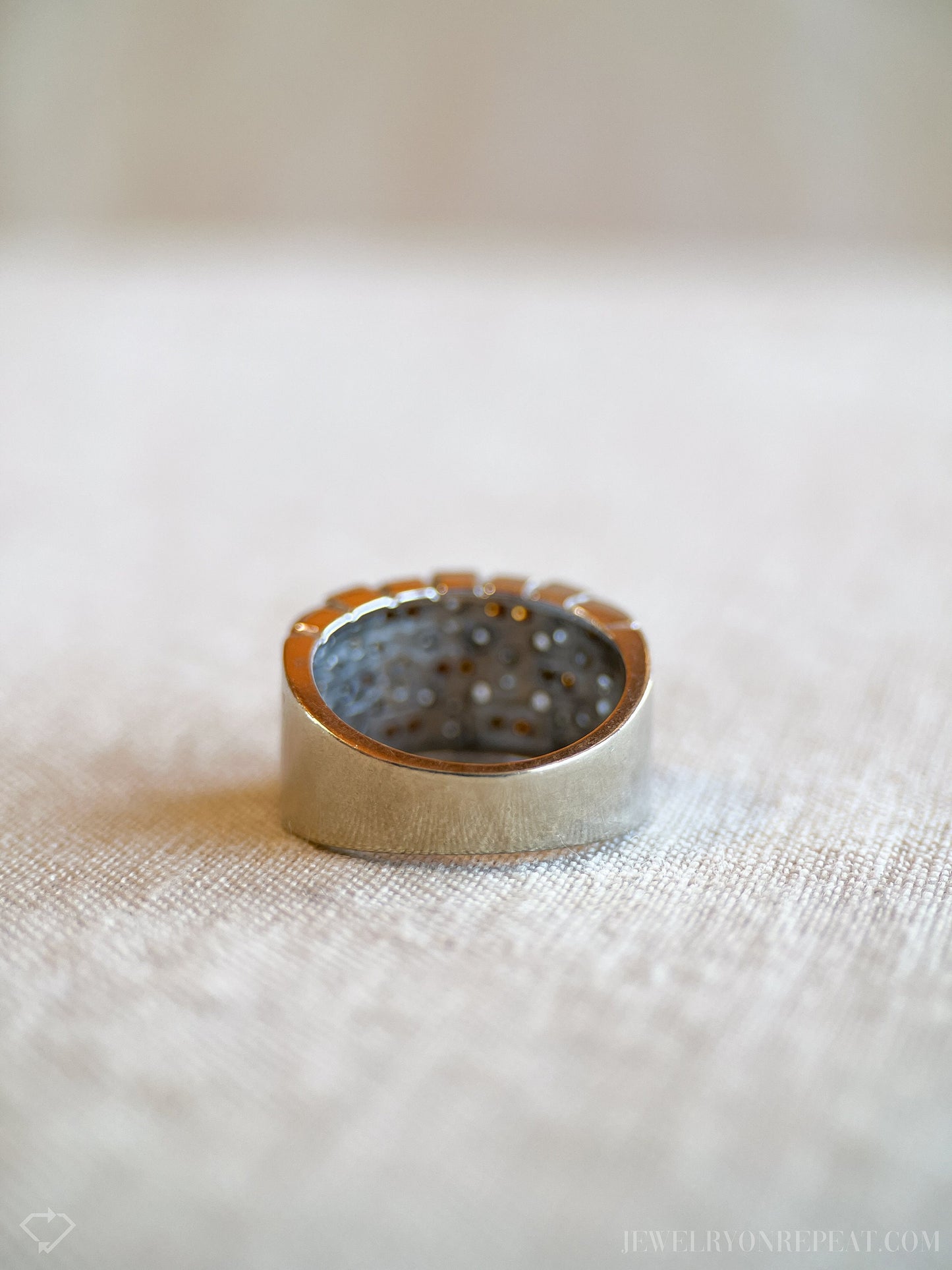 Vintage Checkered Diamond Ring in 14k White Gold, Retro Jewelry from the 1990s - Timeless, Sustainable, @JewelryOnRepeat