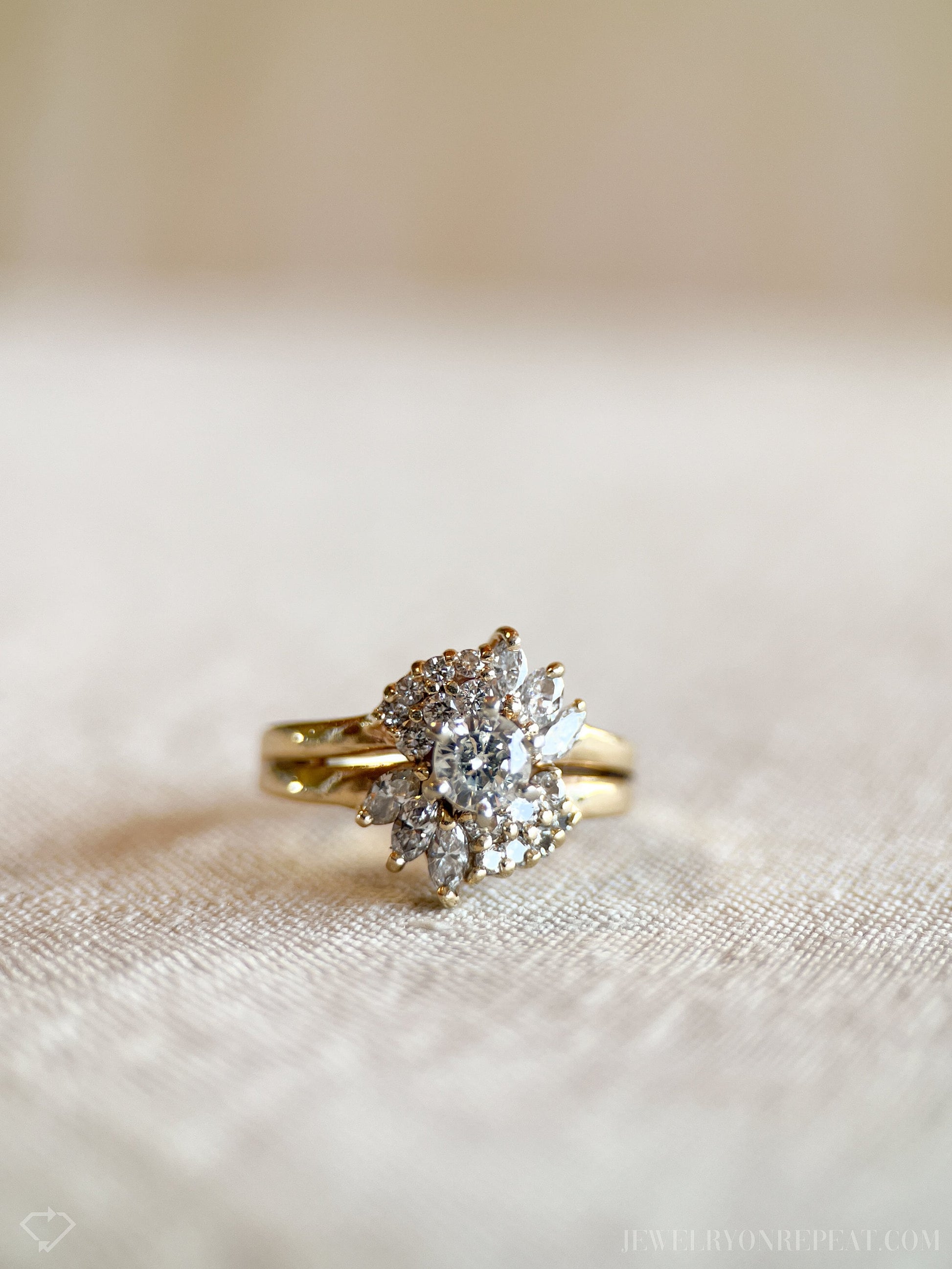 Vintage Diamond Engagement Ring in 14k Gold, Retro Jewelry from the 1990s - Timeless, Sustainable, @JewelryOnRepeat
