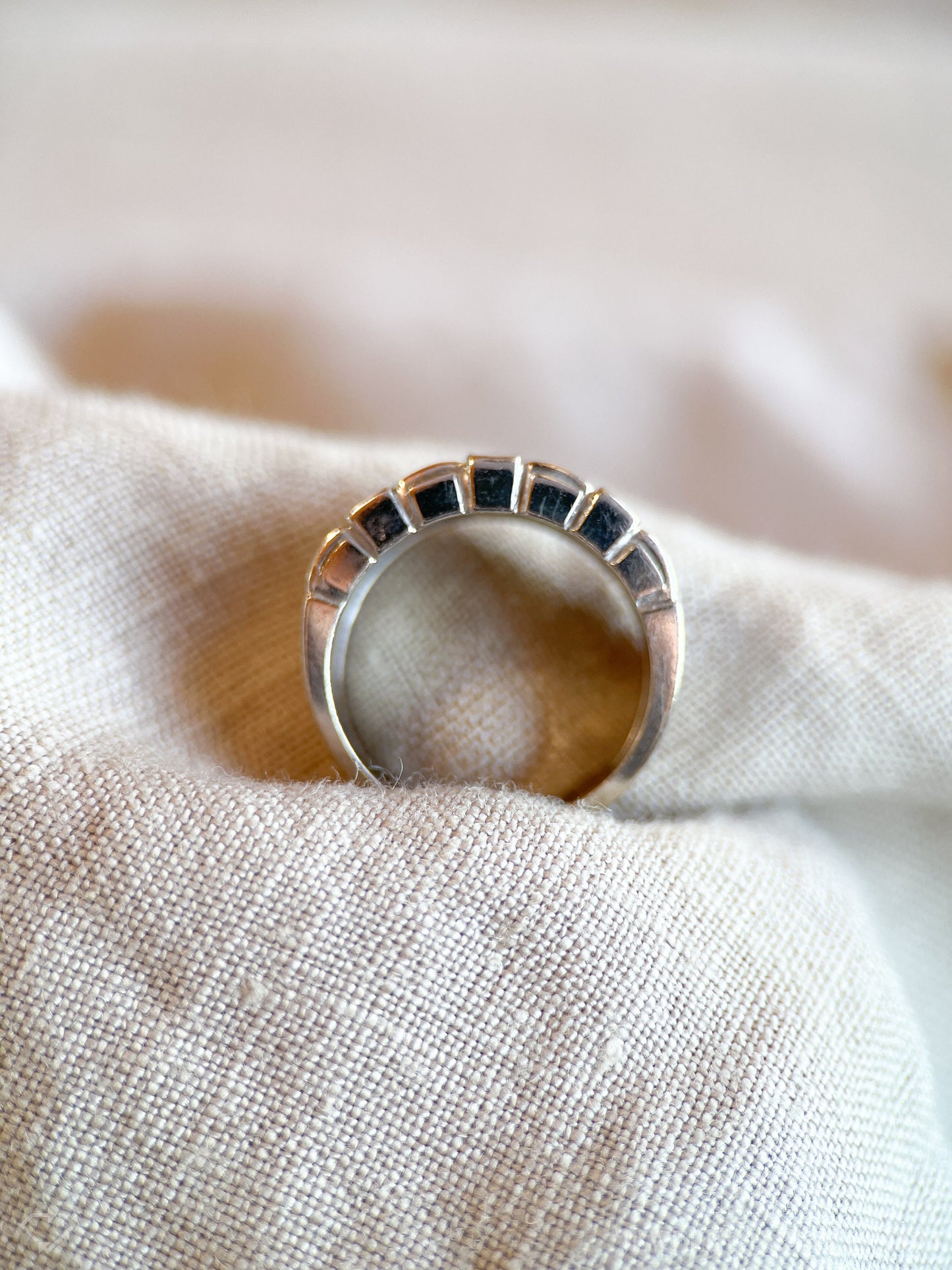 Vintage Checkered Diamond Ring in 14k White Gold, Retro Jewelry from the 1990s - Timeless, Sustainable, @JewelryOnRepeat