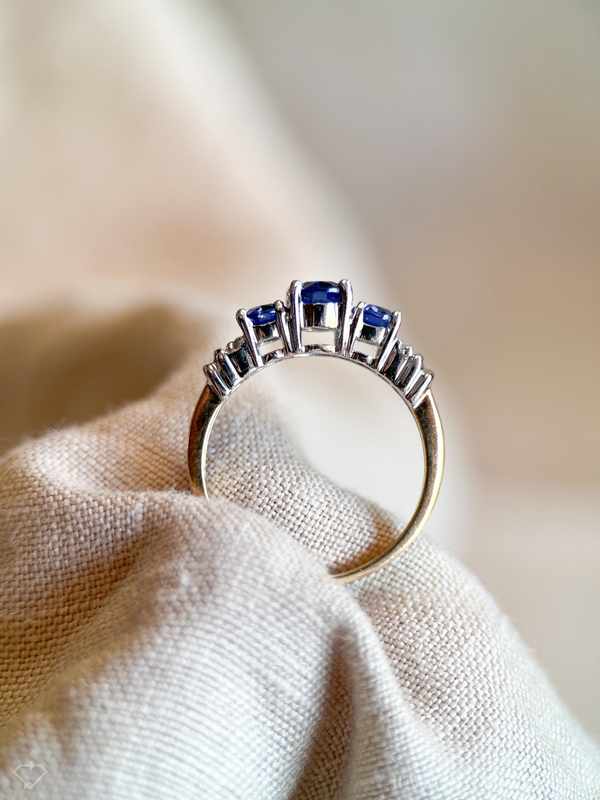 Vintage Sapphire Three Stone Gemstone Ring in 14k Gold, Retro Jewelry from the 1990s - Timeless, Sustainable, @JewelryOnRepeat