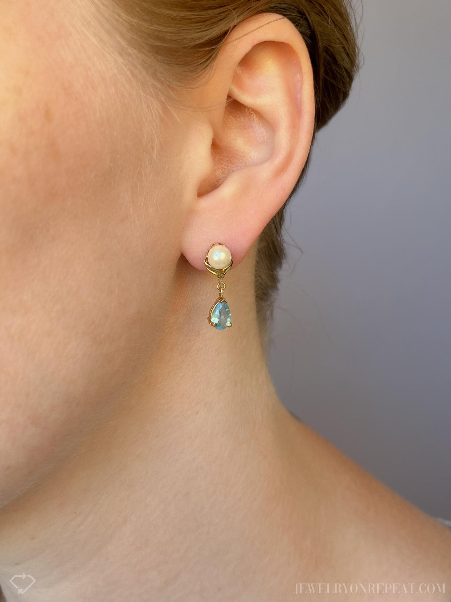 Vintage Blue Topaz and Pearl Dangle Earrings in 14k Gold, Retro Jewelry from the 1990s - Timeless, Sustainable, @JewelryOnRepeat