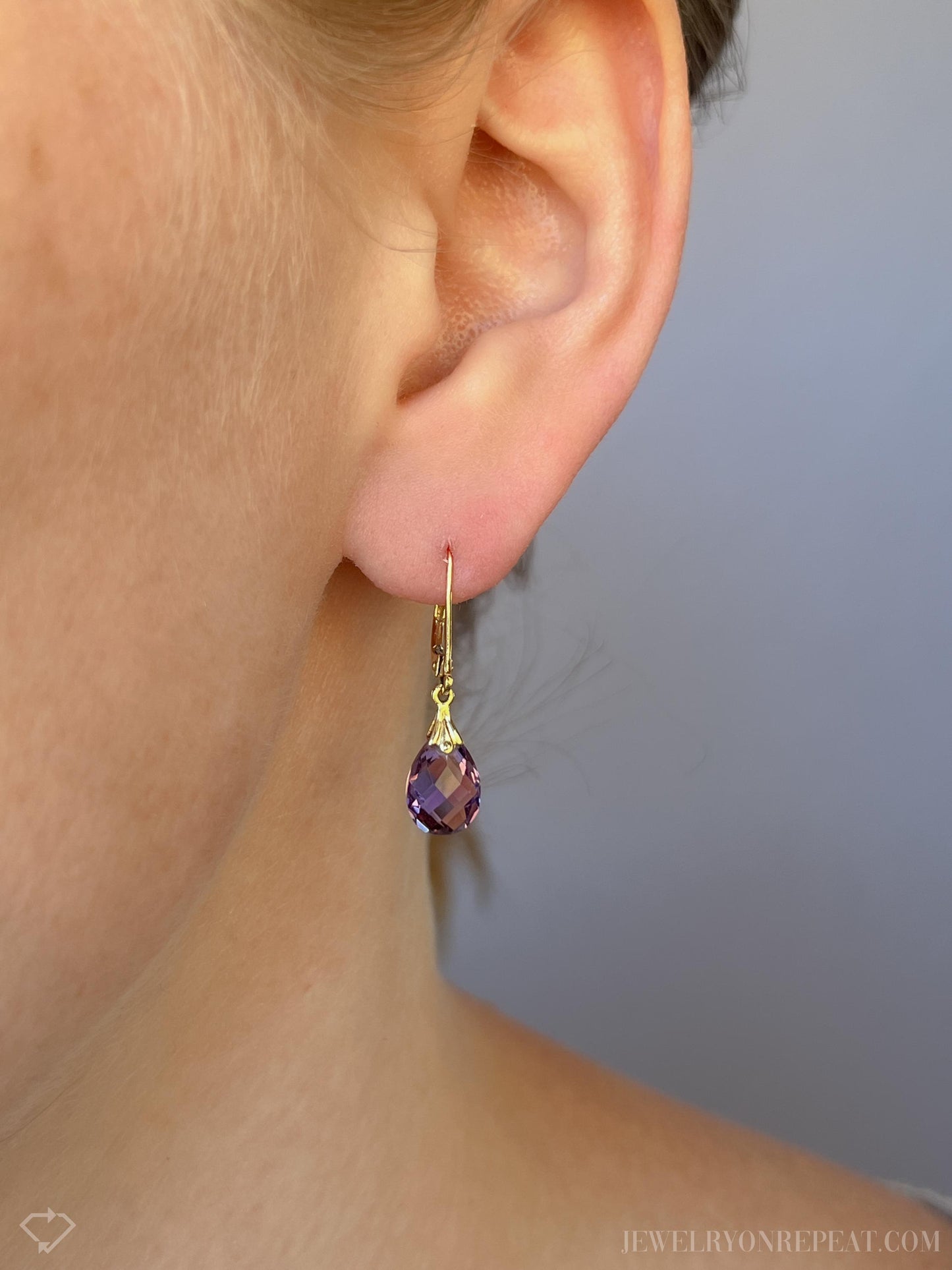 Vintage Amethyst Dangle Earrings in 14k Gold