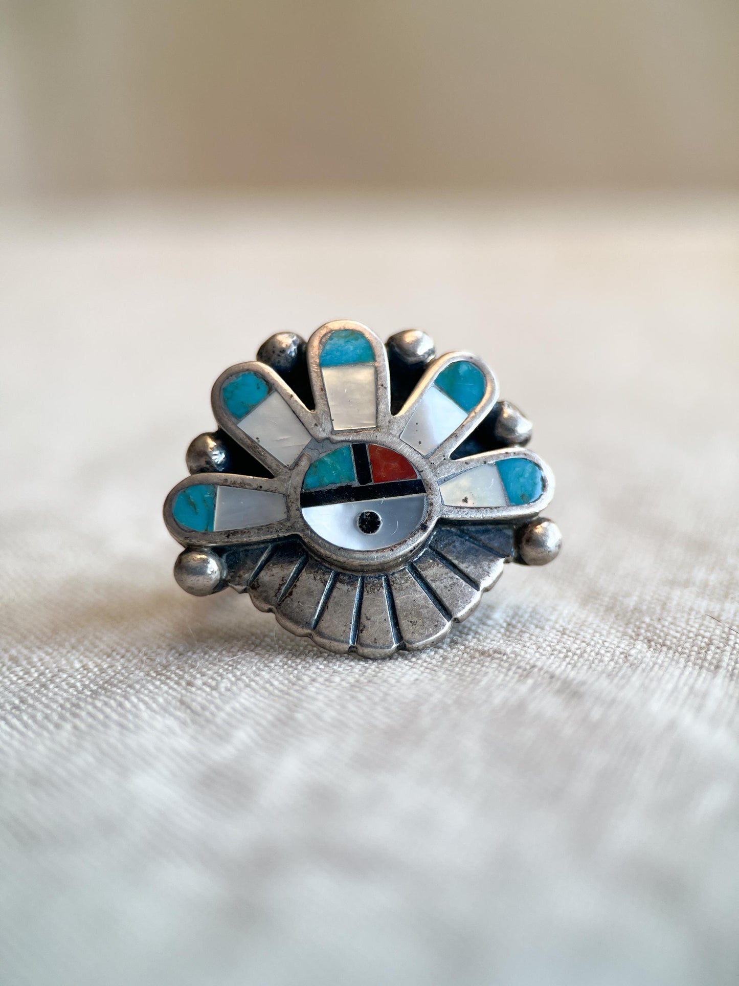 Vintage Zuni Sun Face Gemstone Ring in Sterling Silver