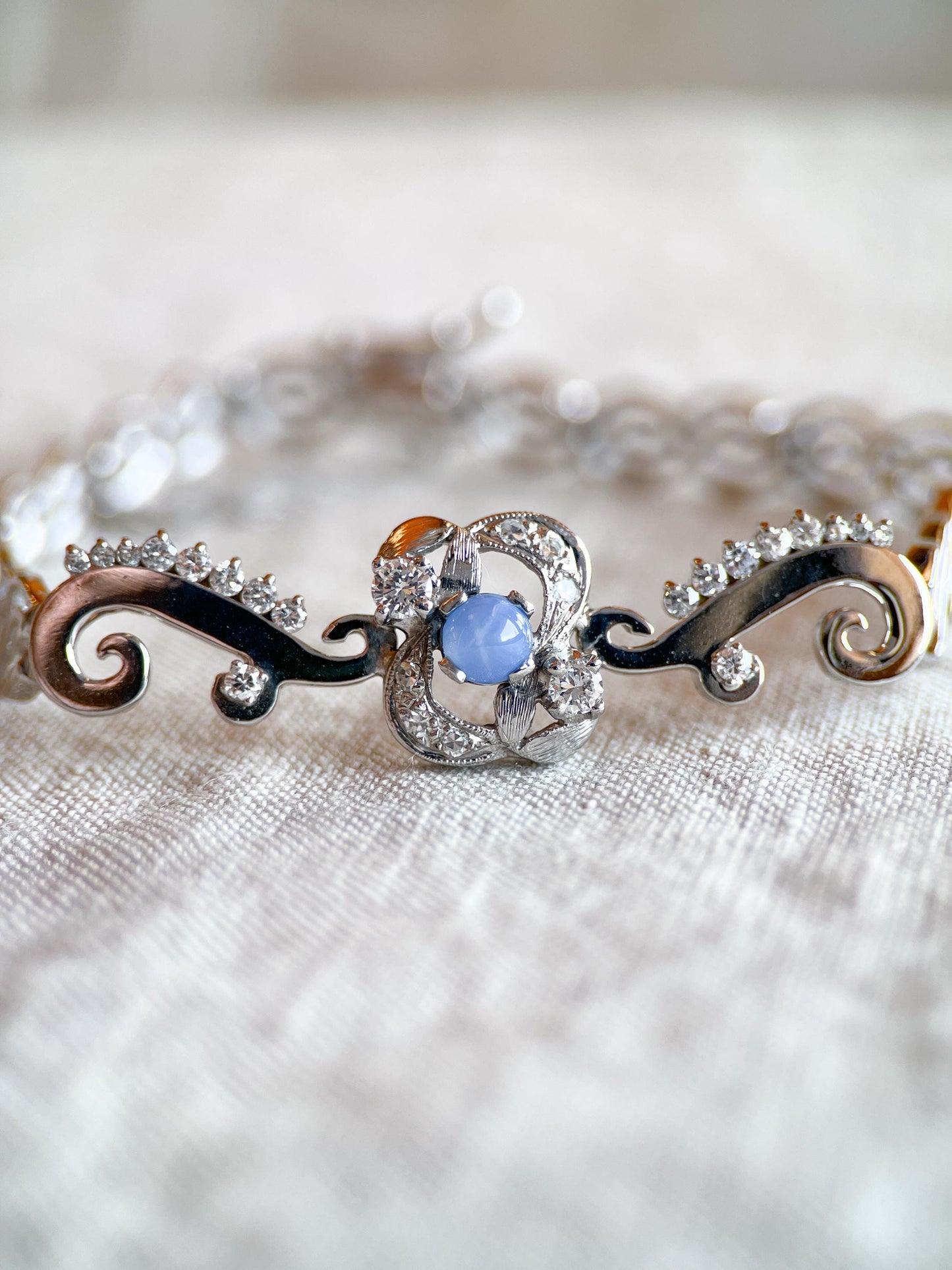 Vintage Star Sapphire Gemstone Bracelet in 14k White Gold