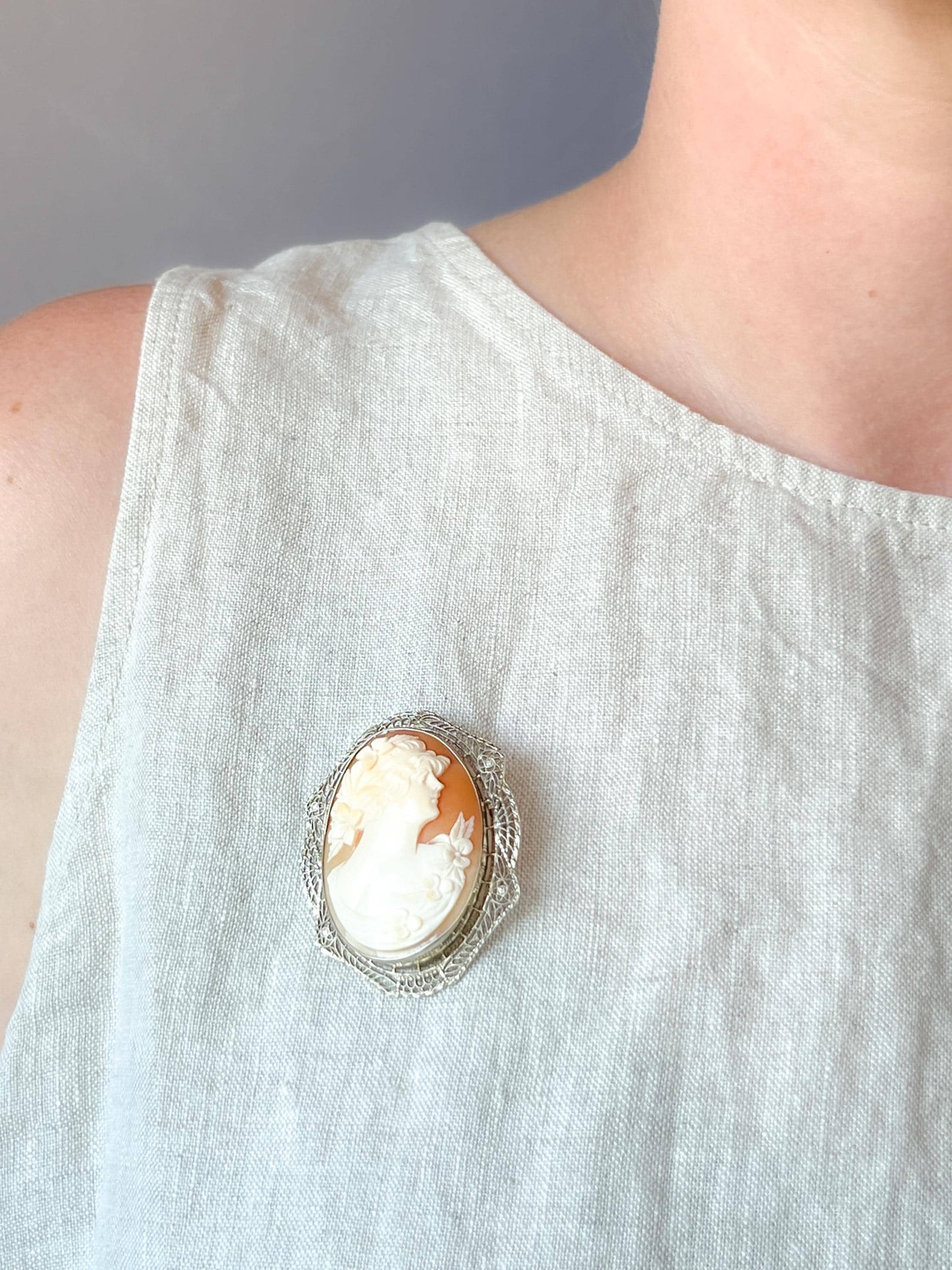 Vintage Cameo Brooch in 10k White Gold, Antique Jewelry from the 1930s - Timeless, Sustainable, @JewelryOnRepeat