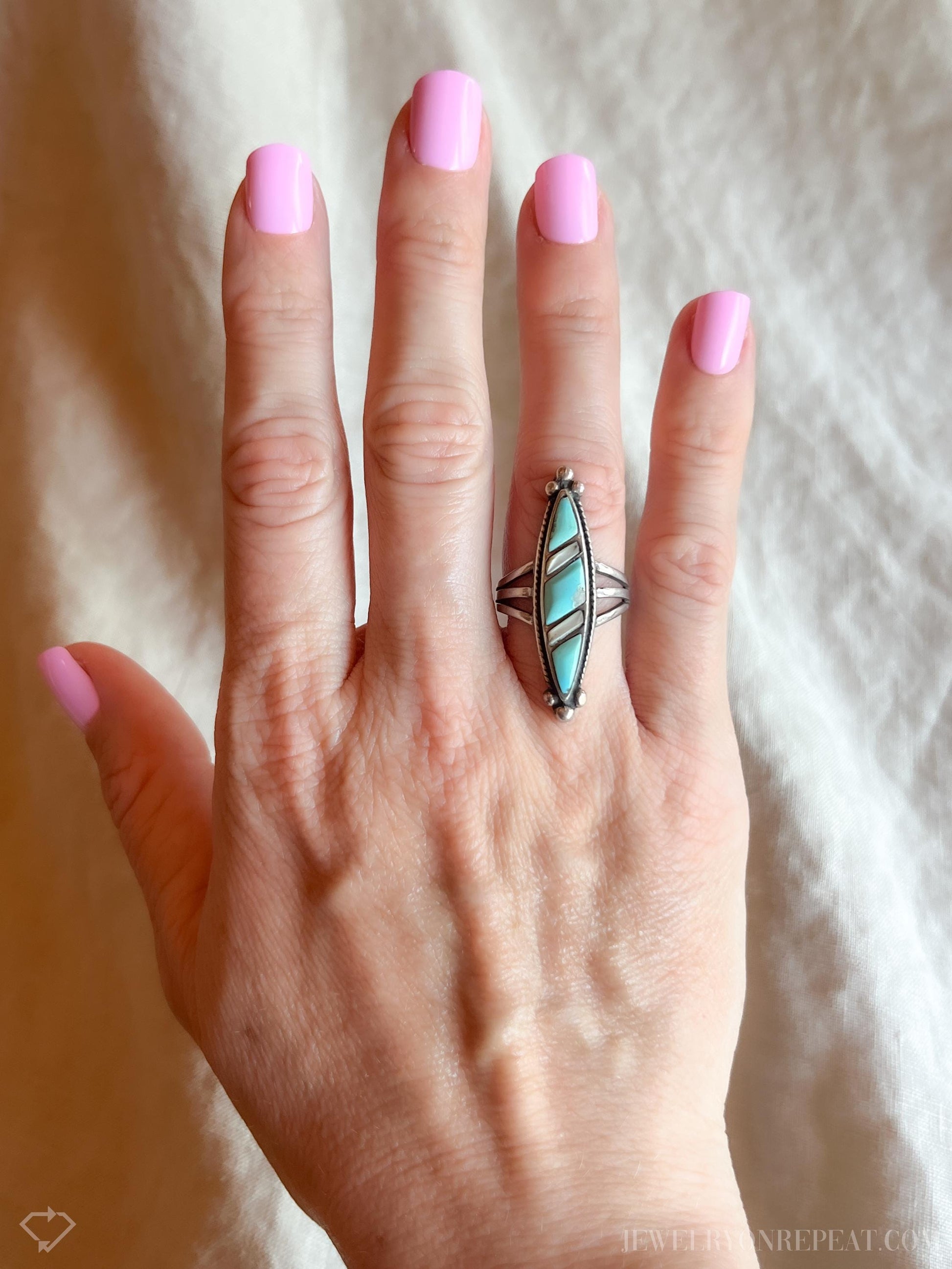 Vintage Turquoise Gemstone Ring in Sterling Silver