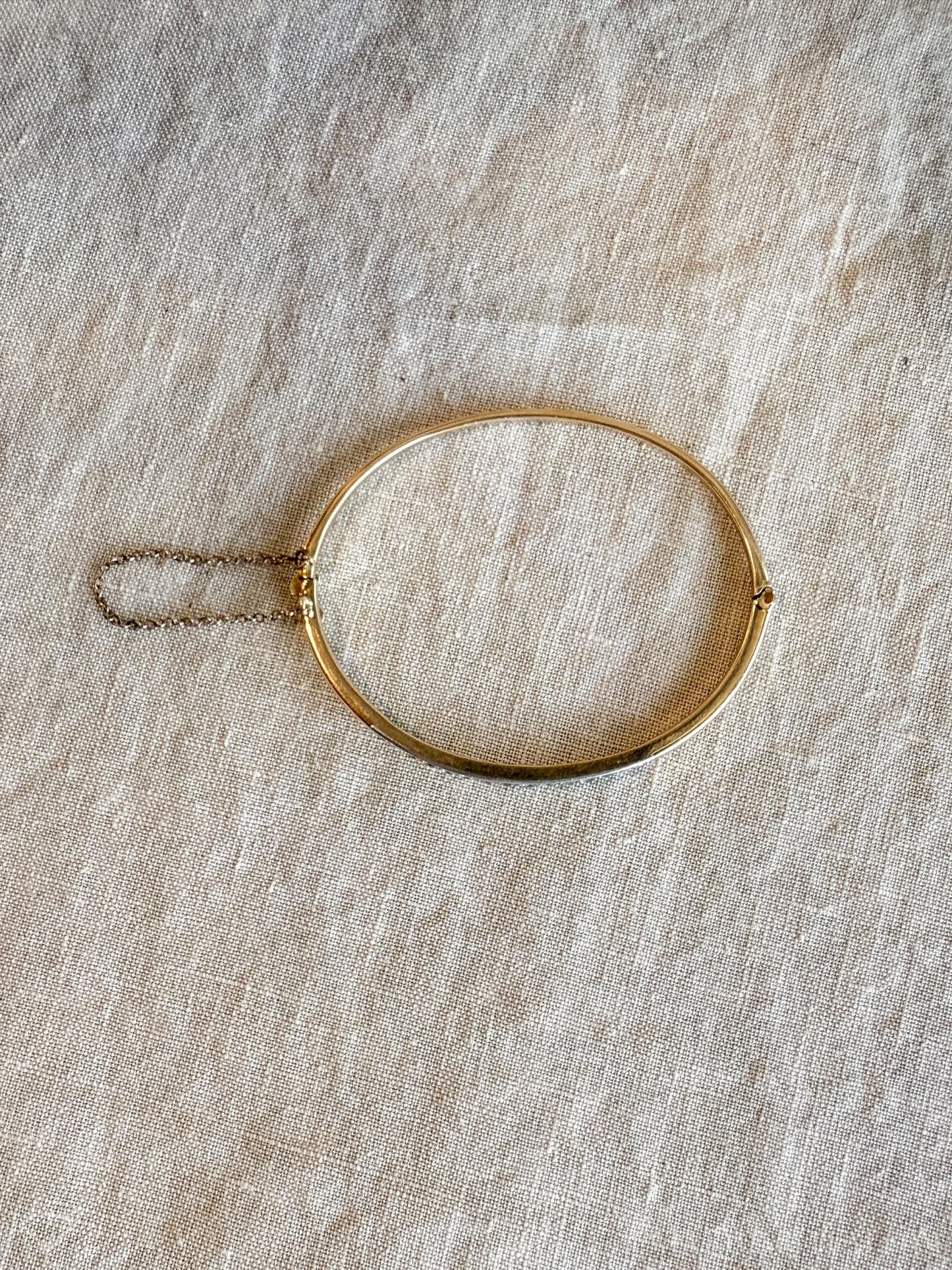 Vintage Diamond Hinged Bangle Bracelet in 14k Gold, Antique Jewelry from the 1920s - Timeless, Sustainable, @JewelryOnRepeat