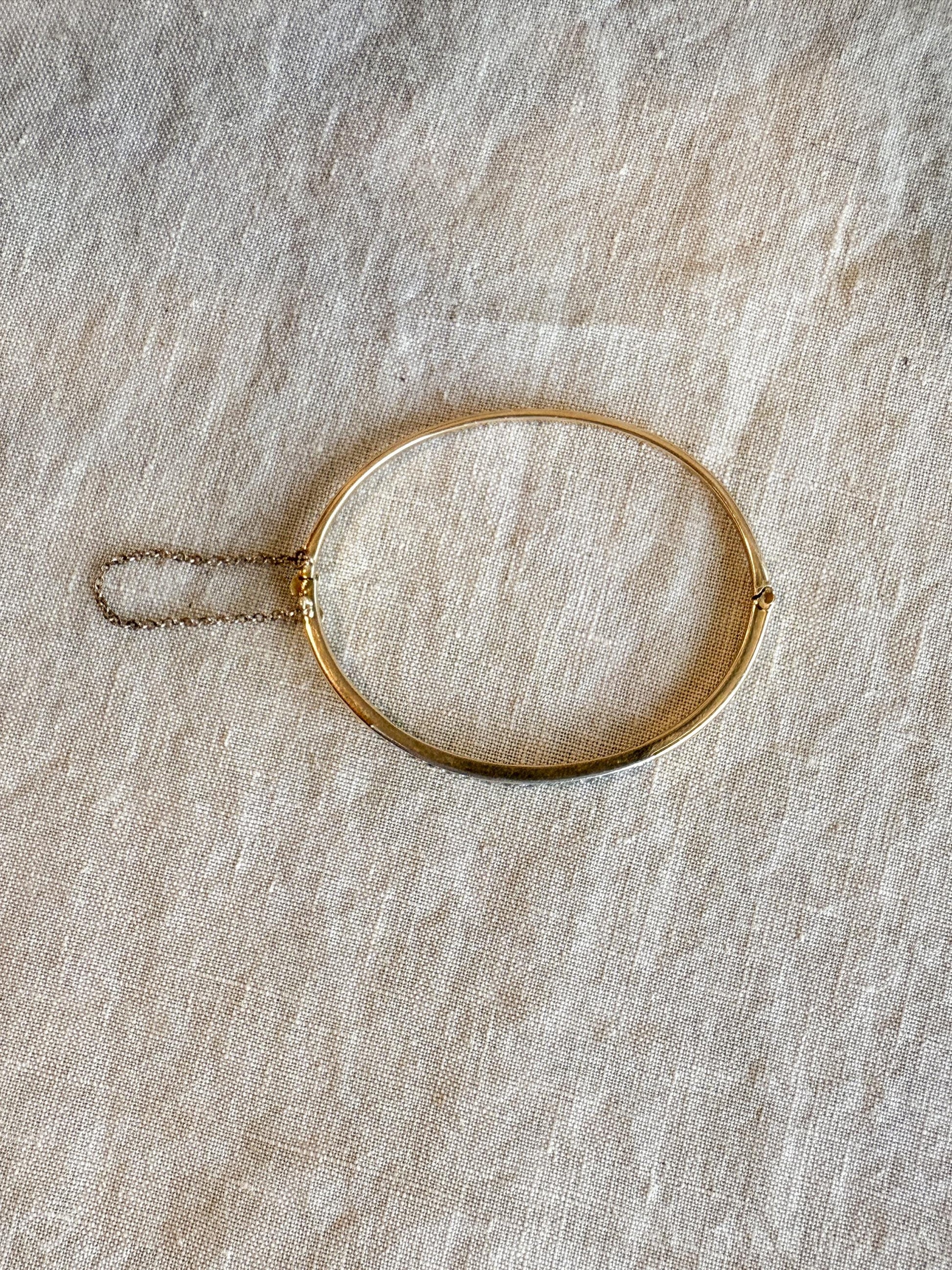 Vintage Diamond Hinged Bangle Bracelet in 14k Gold, Antique Jewelry from the 1920s - Timeless, Sustainable, @JewelryOnRepeat