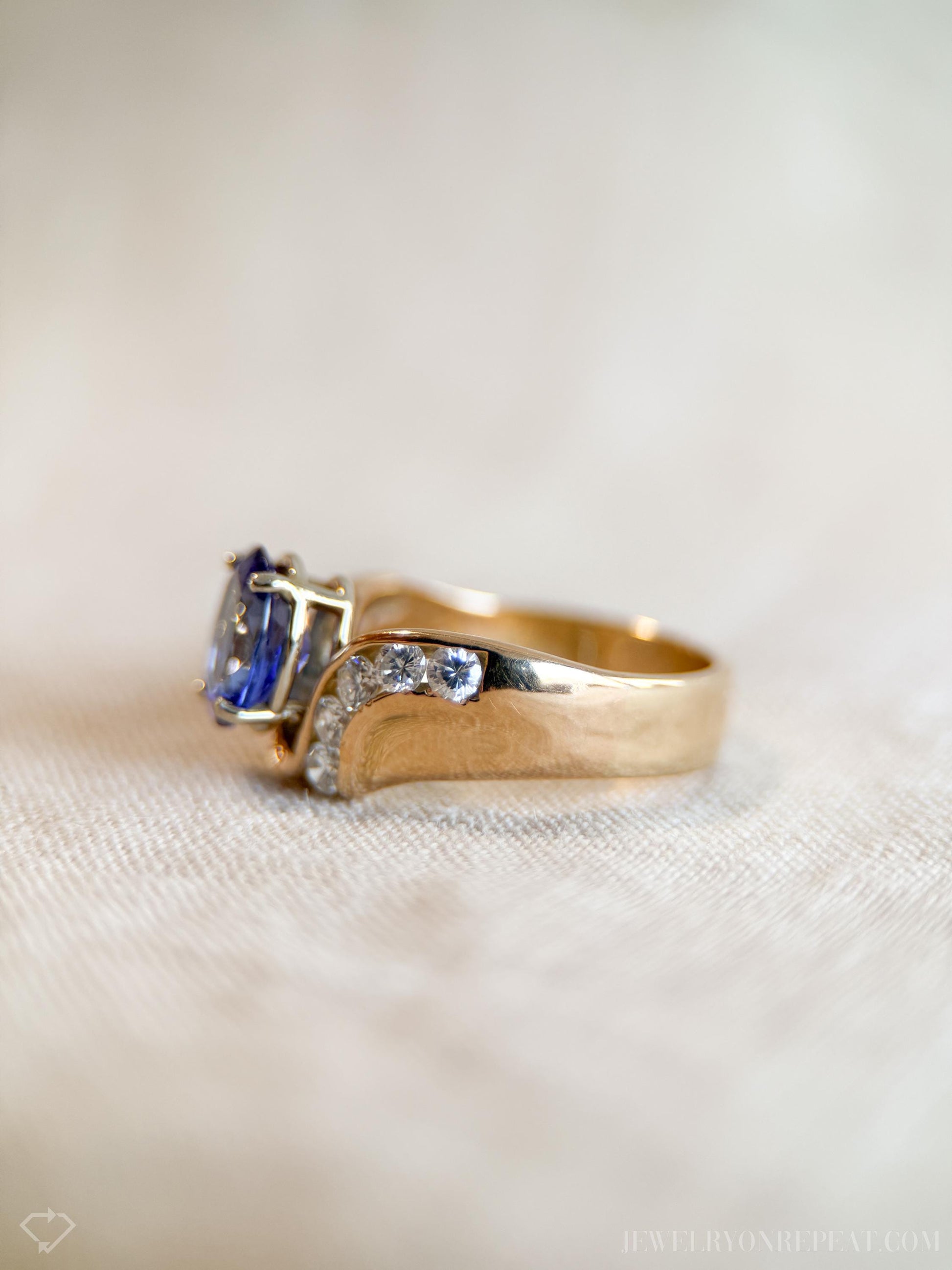 Vintage 14k Gold Tanzanite Diamond Ring - 1990s Retro Gemstone Jewelry