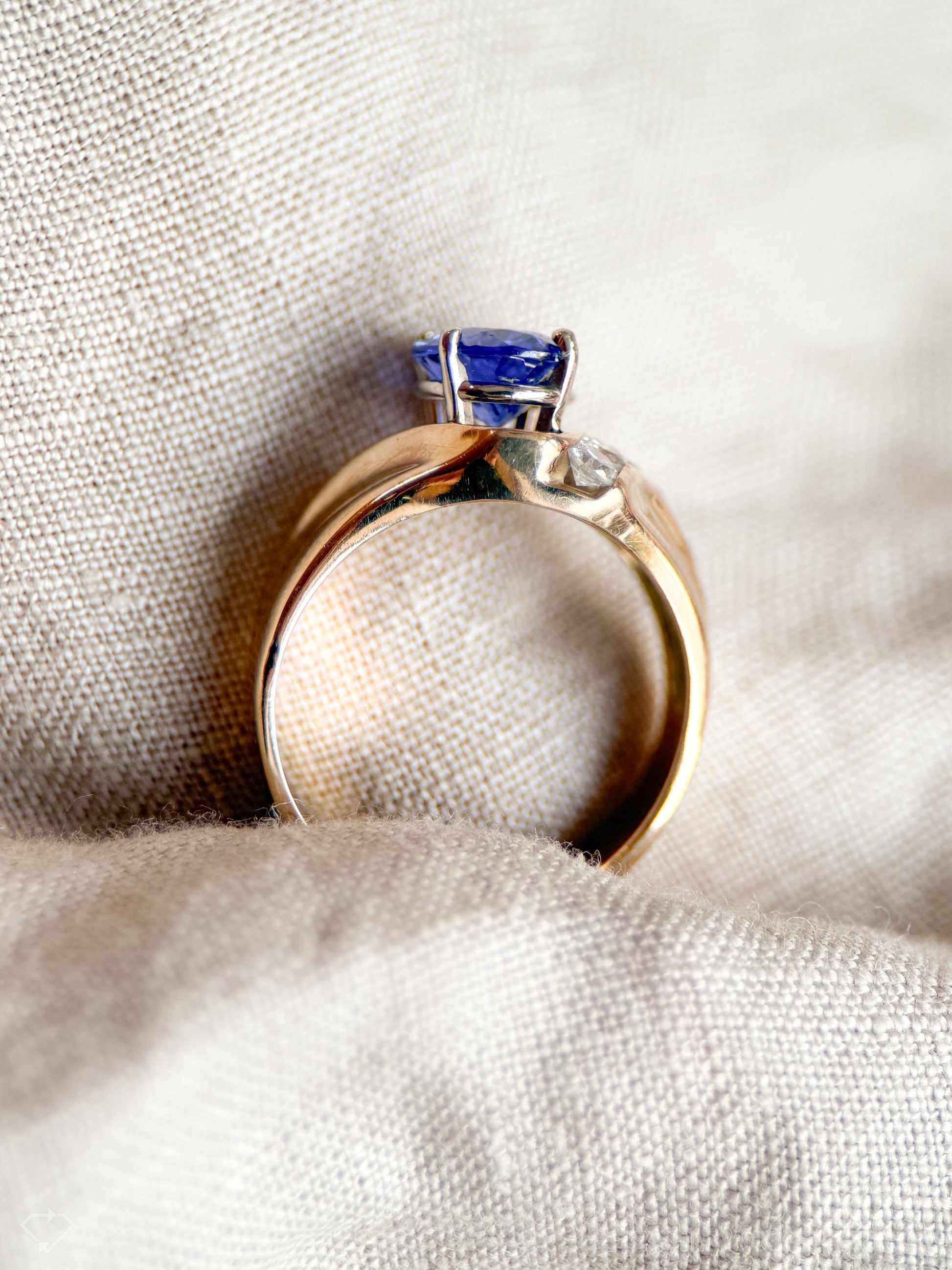 Vintage 14k Gold Tanzanite Diamond Ring - 1990s Retro Gemstone Jewelry