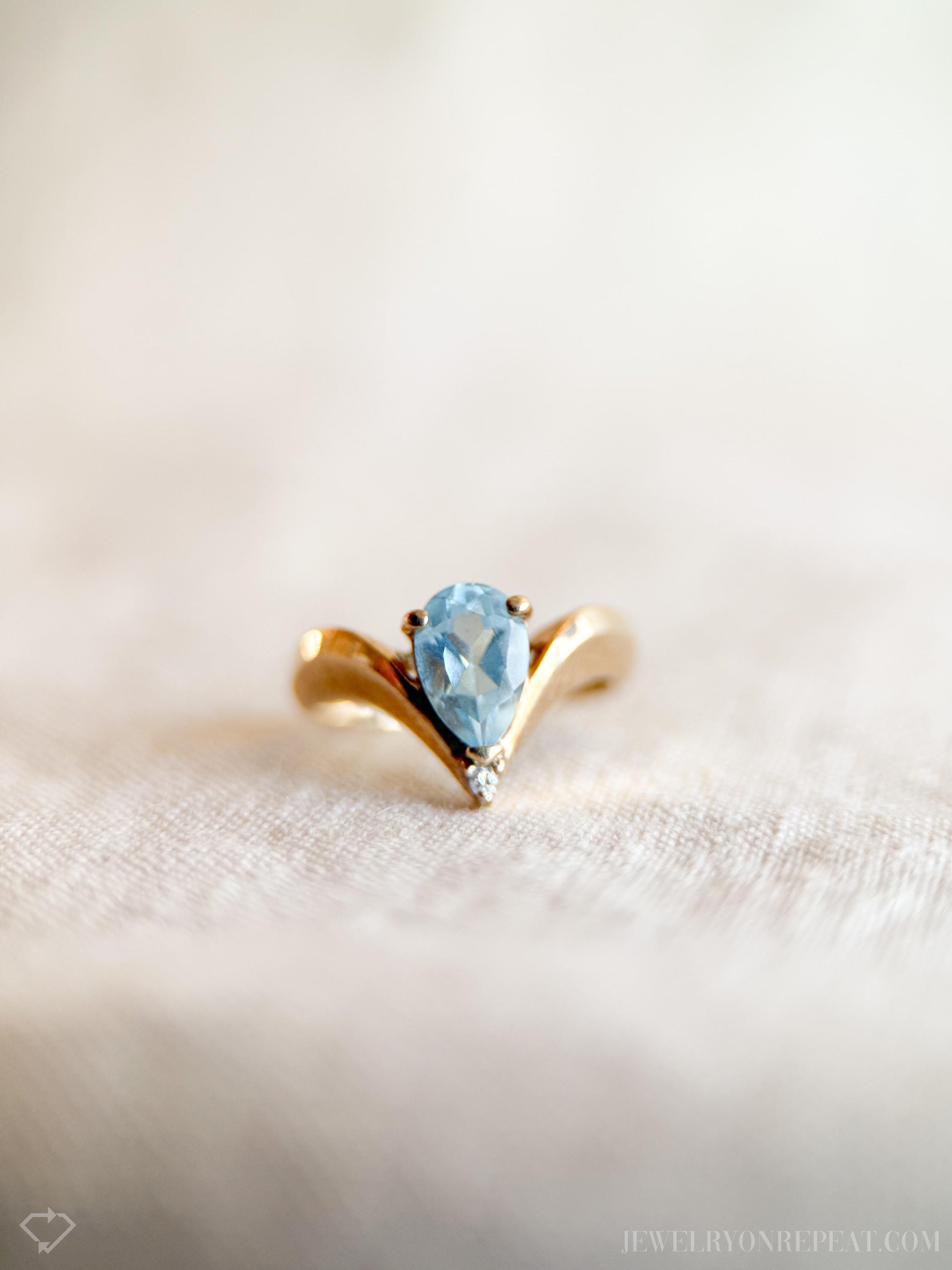Vintage Blue Topaz and Diamond Ring in 10k Gold, Retro Jewelry from the 1990s