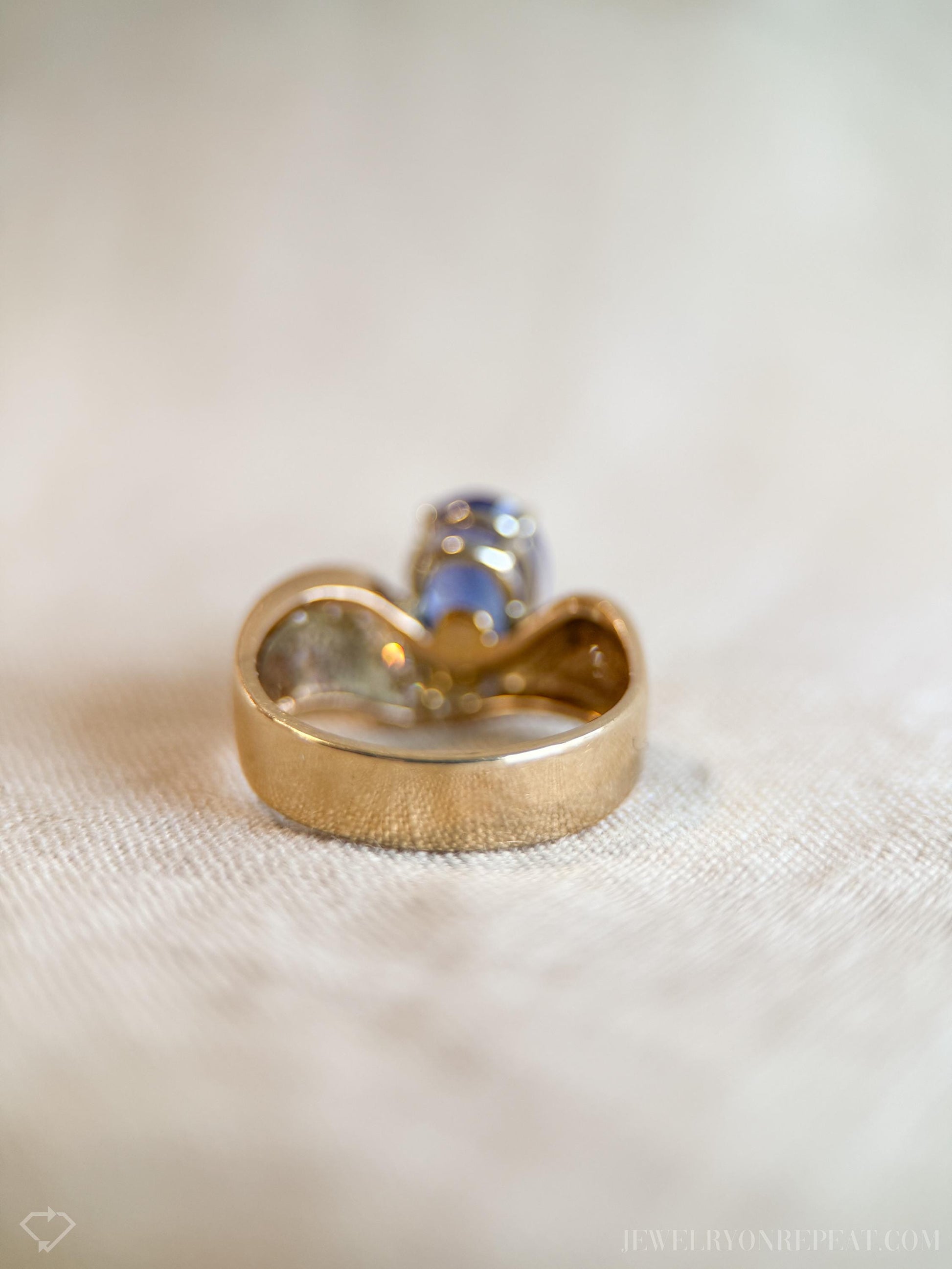 Vintage 14k Gold Tanzanite Diamond Ring - 1990s Retro Gemstone Jewelry