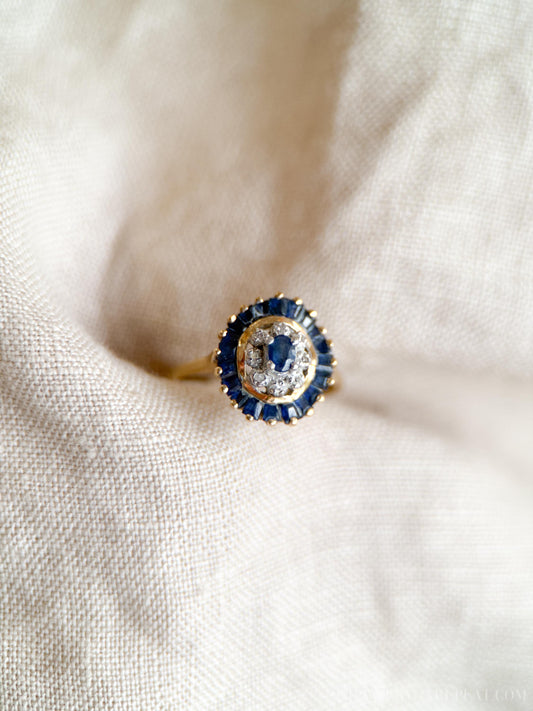 Vintage Sapphire and Diamond Ring in 10k Gold, Retro Jewelry from the 1990s - Timeless, Sustainable, @JewelryOnRepeat