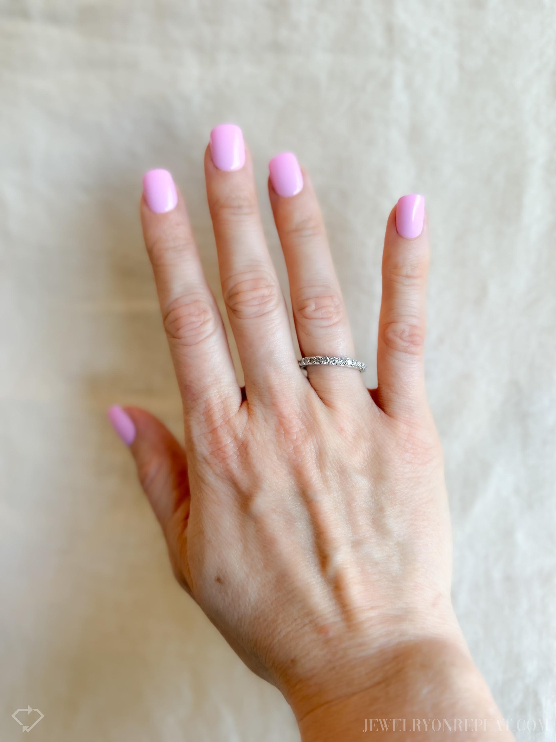 Vintage Diamond Wedding Band 14k White Gold, Retro Jewelry from the 1990s - Timeless, Sustainable, @JewelryOnRepeat