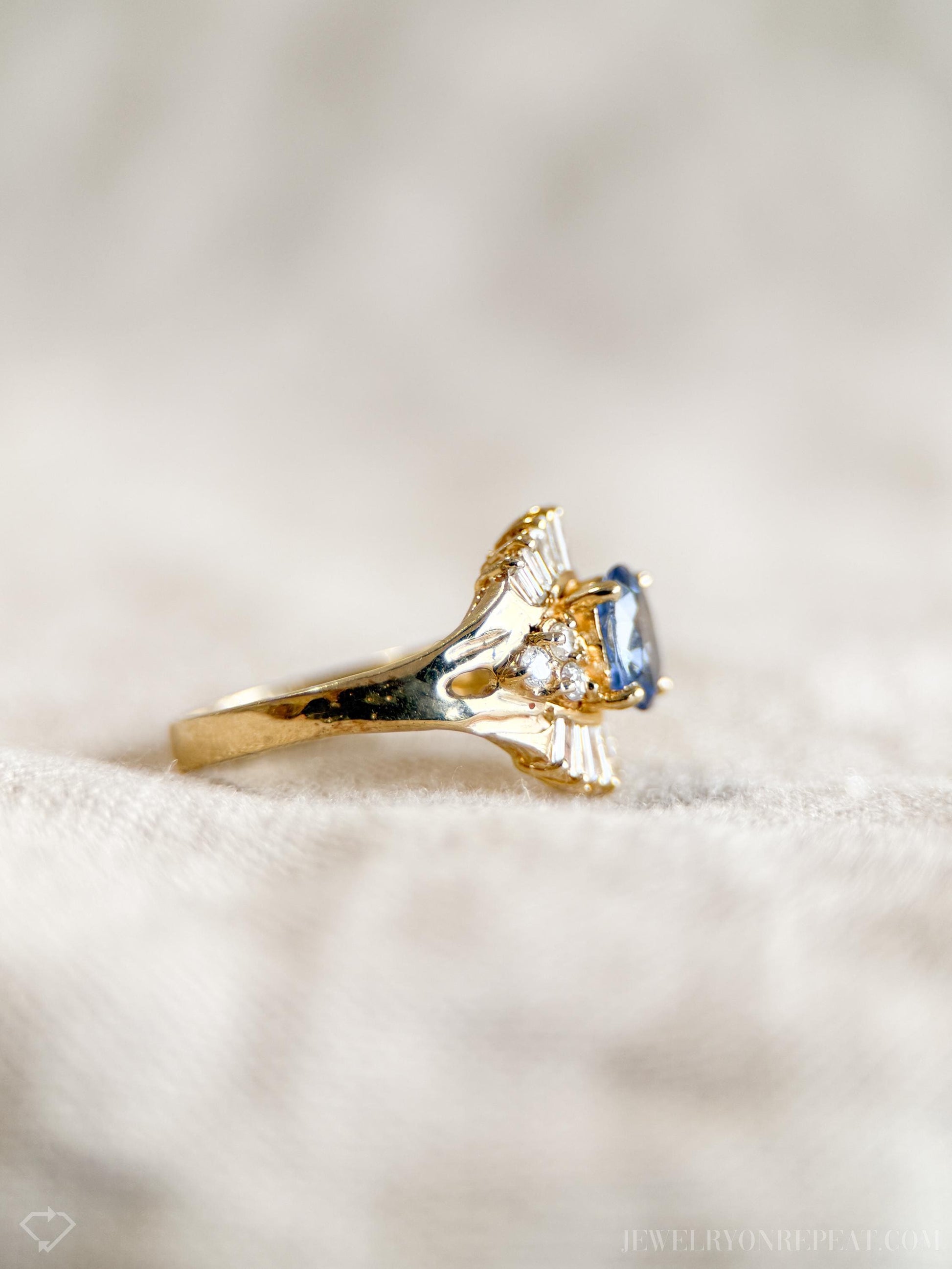 Vintage Sapphire Diamond Halo Gemstone Ring in 14k Gold, Retro Jewelry from the 1990s - Timeless, Sustainable, @JewelryOnRepeat
