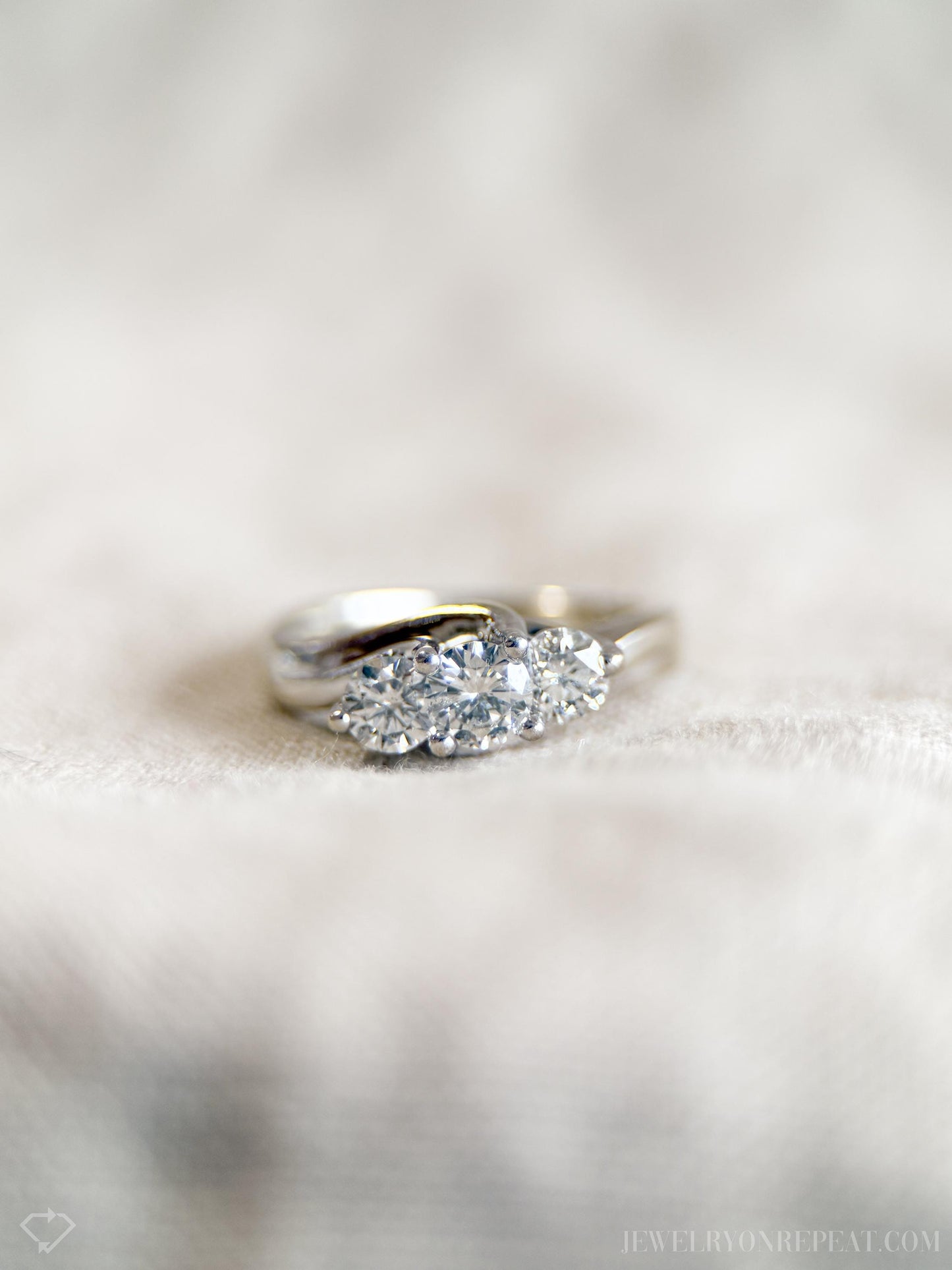 Vintage Three Stone Diamond Engagement Ring in 14k White Gold, Retro Jewelry from the 1990s - Timeless, Sustainable, @JewelryOnRepeat
