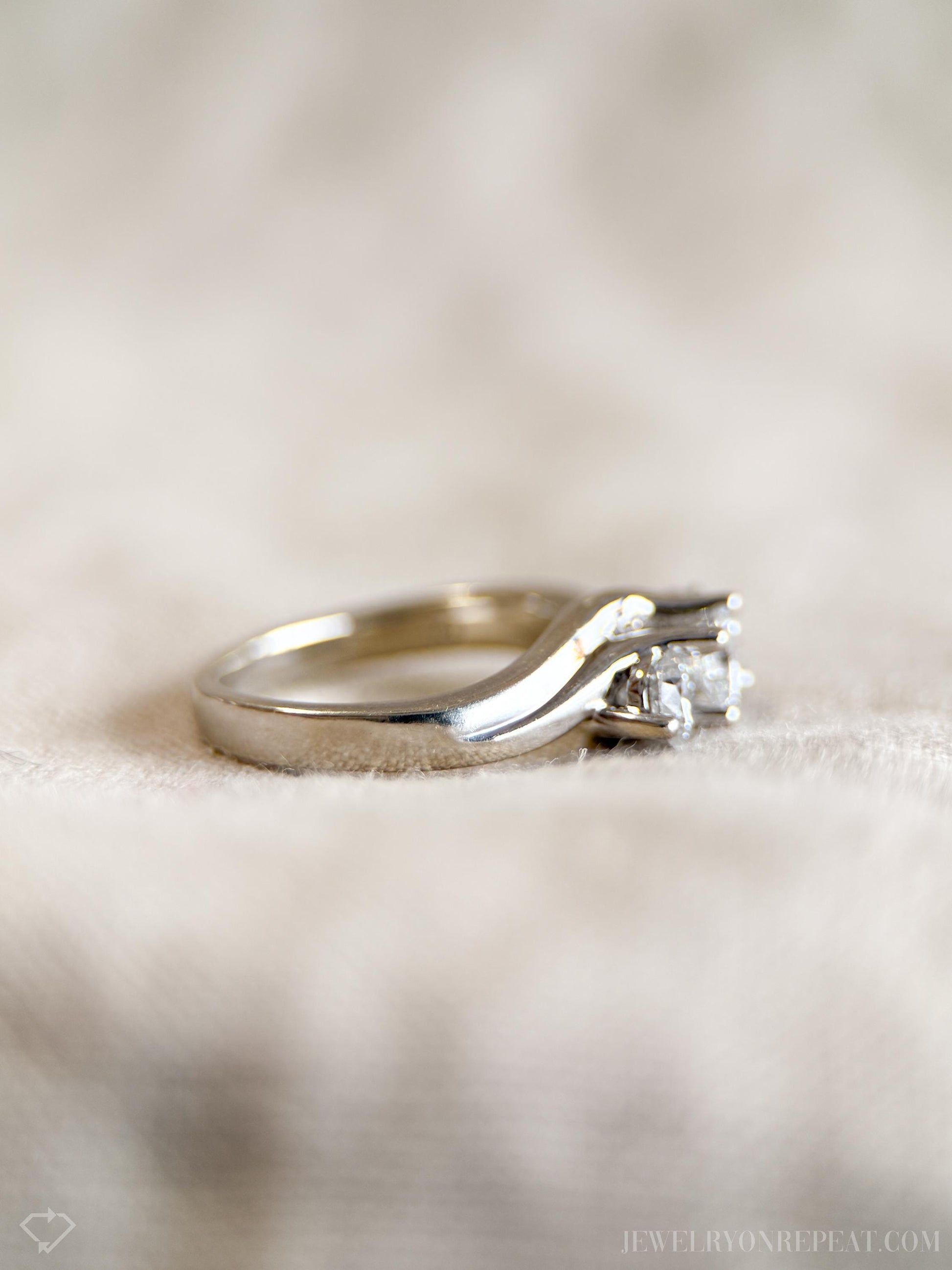 Vintage Three Stone Diamond Engagement Ring in 14k White Gold, Retro Jewelry from the 1990s - Timeless, Sustainable, @JewelryOnRepeat