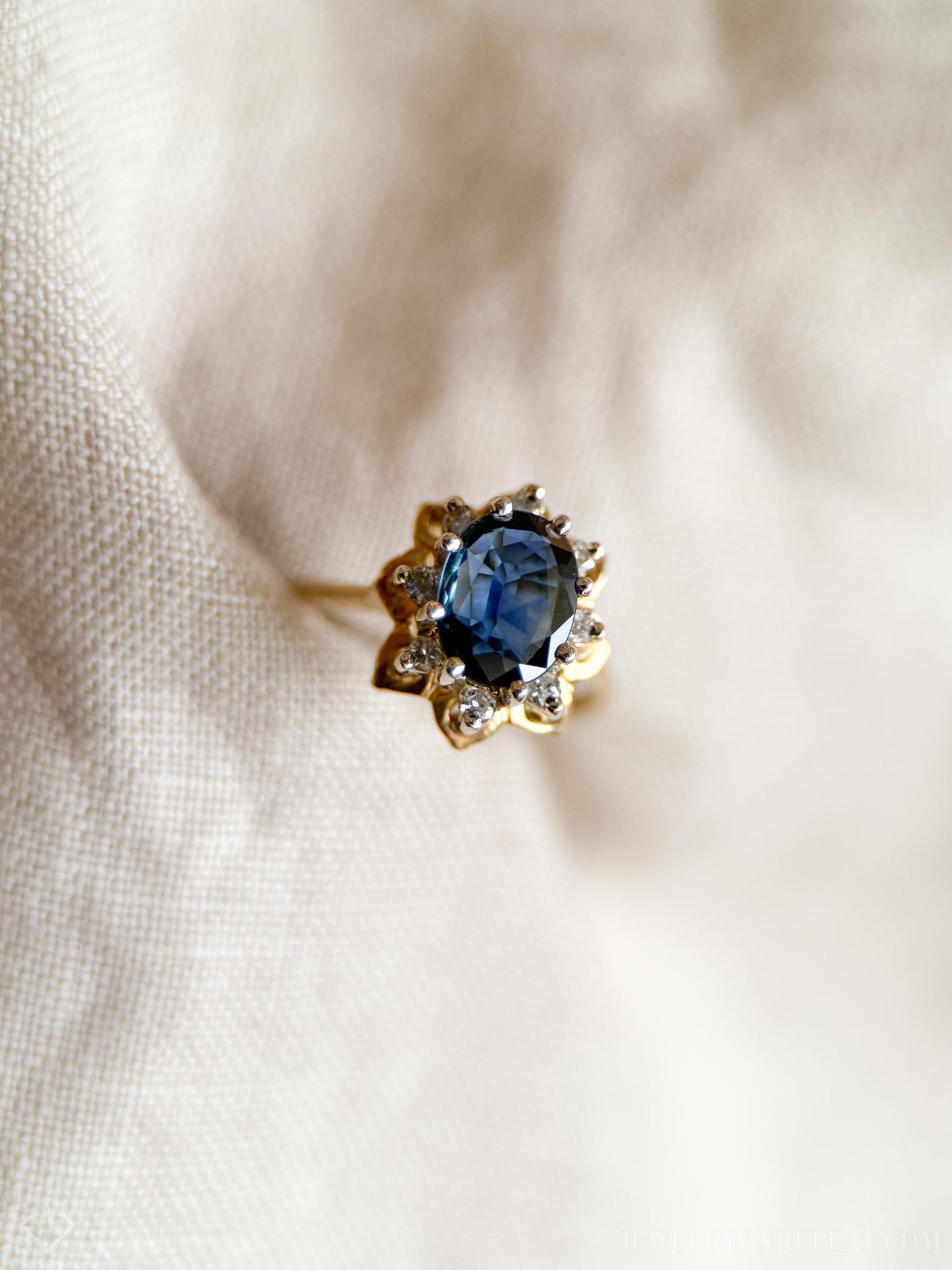 Vintage Sapphire Diamond Halo Gemstone Ring in 14k Gold, Retro Jewelry from the 1950s - Timeless, Sustainable, @JewelryOnRepeat
