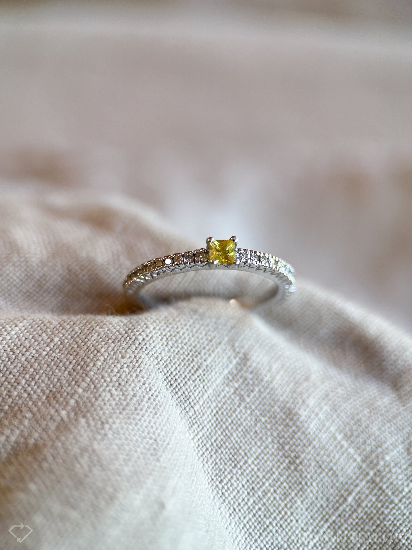 Vintage Yellow Sapphire Engagement Ring in 14k White Gold, Retro Jewelry from the 2000s - Timeless, Sustainable, @JewelryOnRepeat