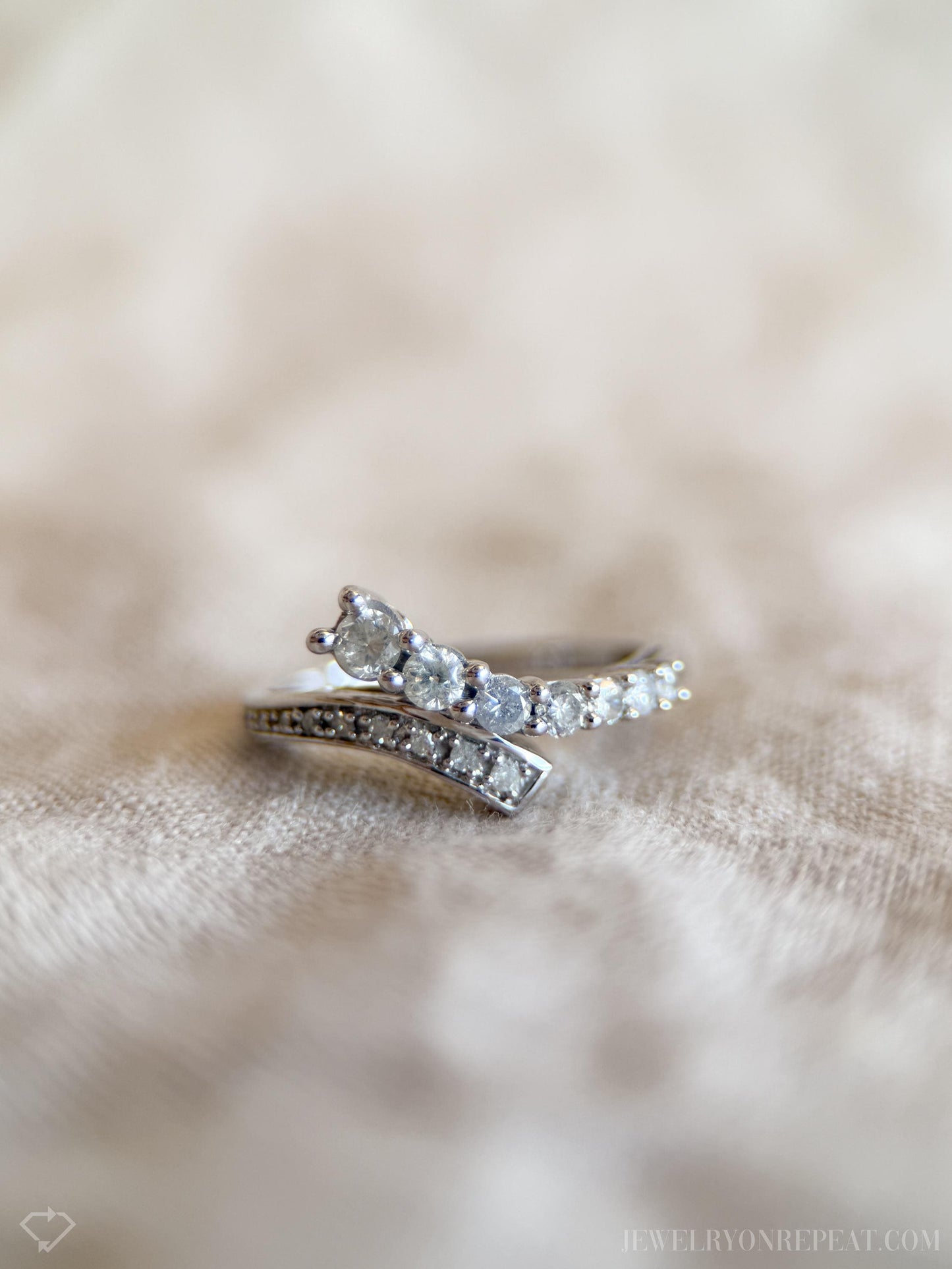 Vintage Wrap Diamond Ring in 10k White Gold, Retro Jewelry from the 1990s - Timeless, Sustainable, @JewelryOnRepeat