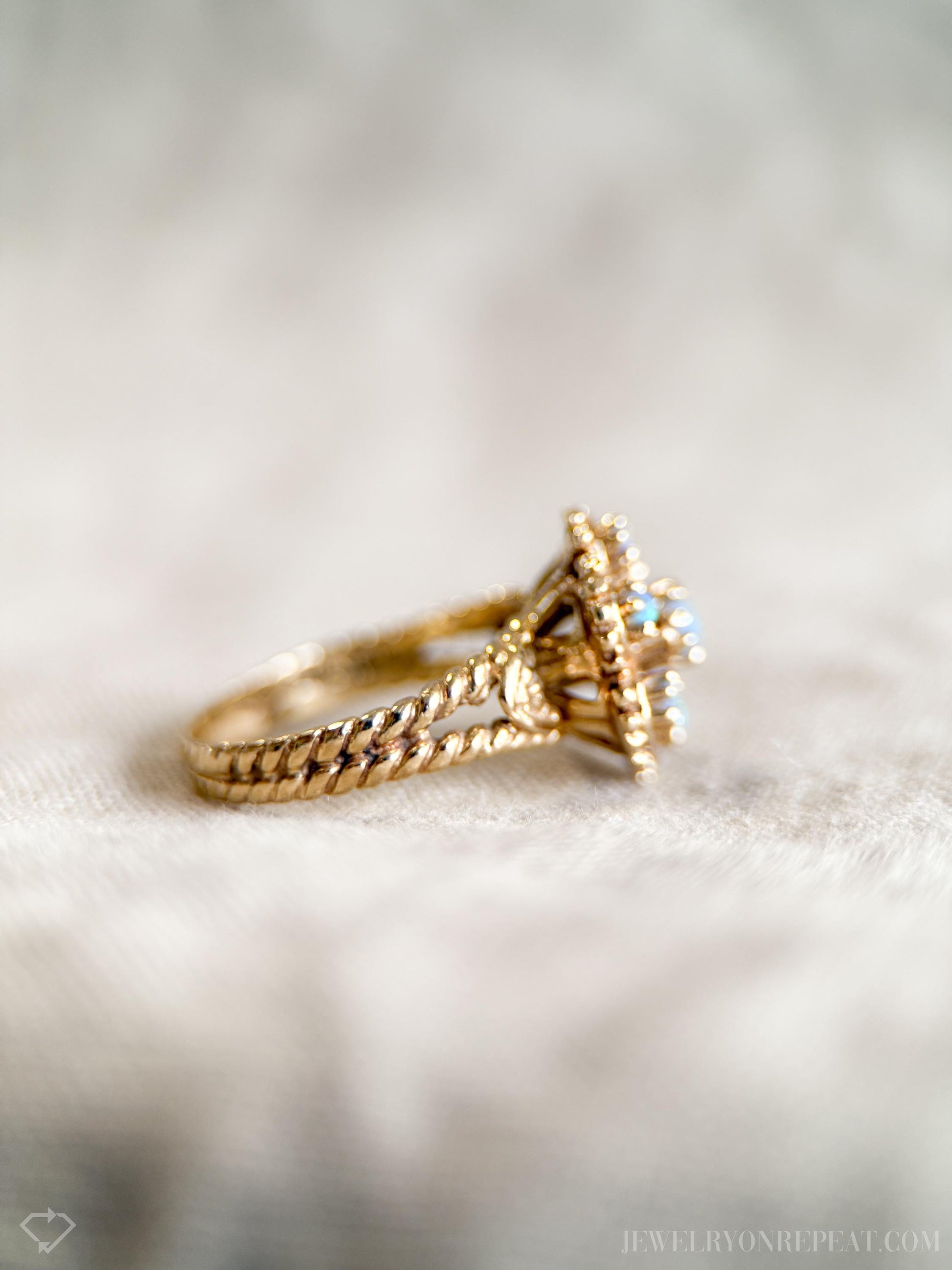 Vintage Opal and Floral Halo Ring in 14k Gold, Antique Jewelry from the 1970s - Timeless, Sustainable, @JewelryOnRepeat