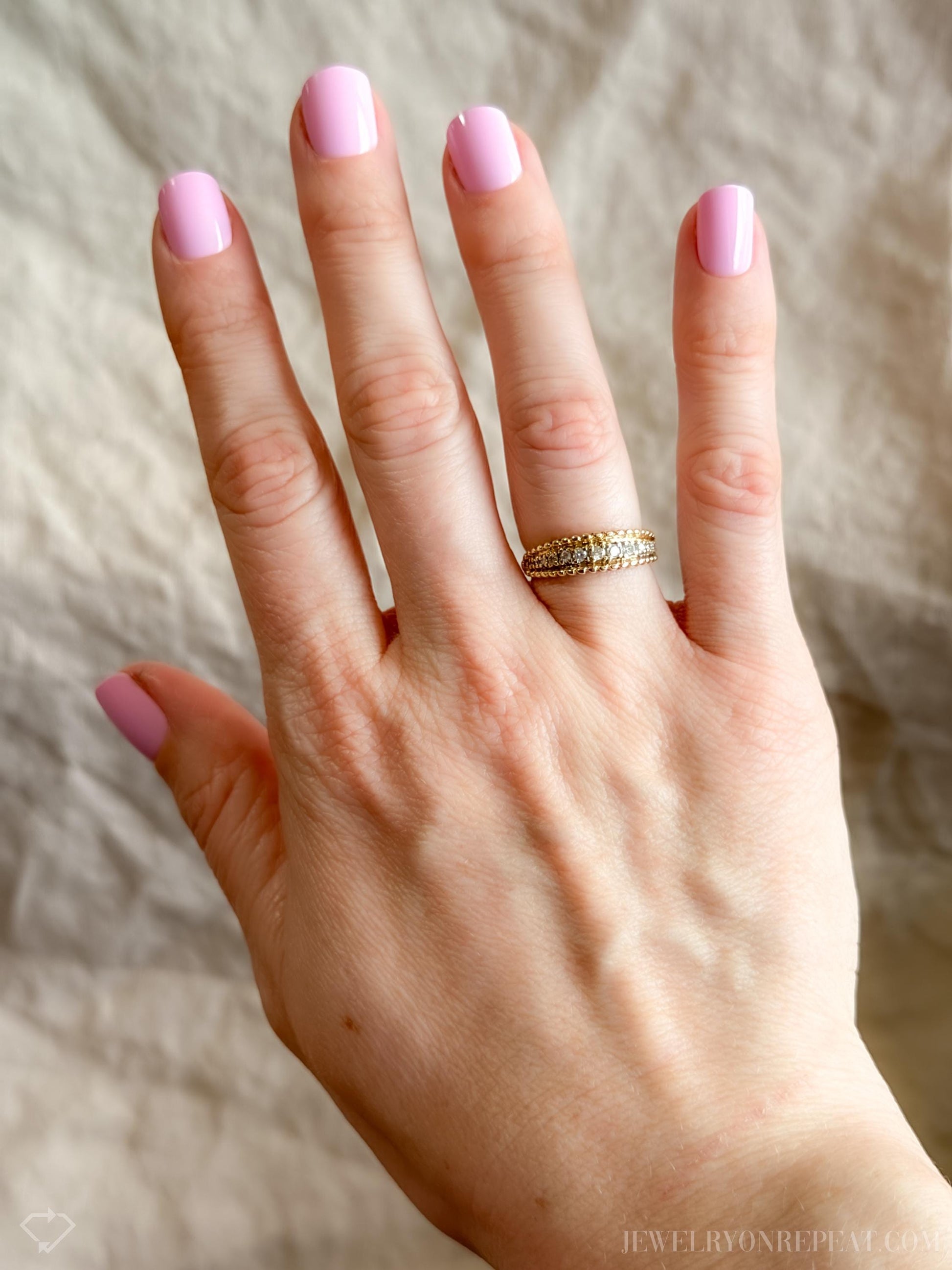 Vintage Diamond Milgrain Wedding Band in 14k Gold, Retro Jewelry from the 1990s - Timeless, Sustainable, @JewelryOnRepeat
