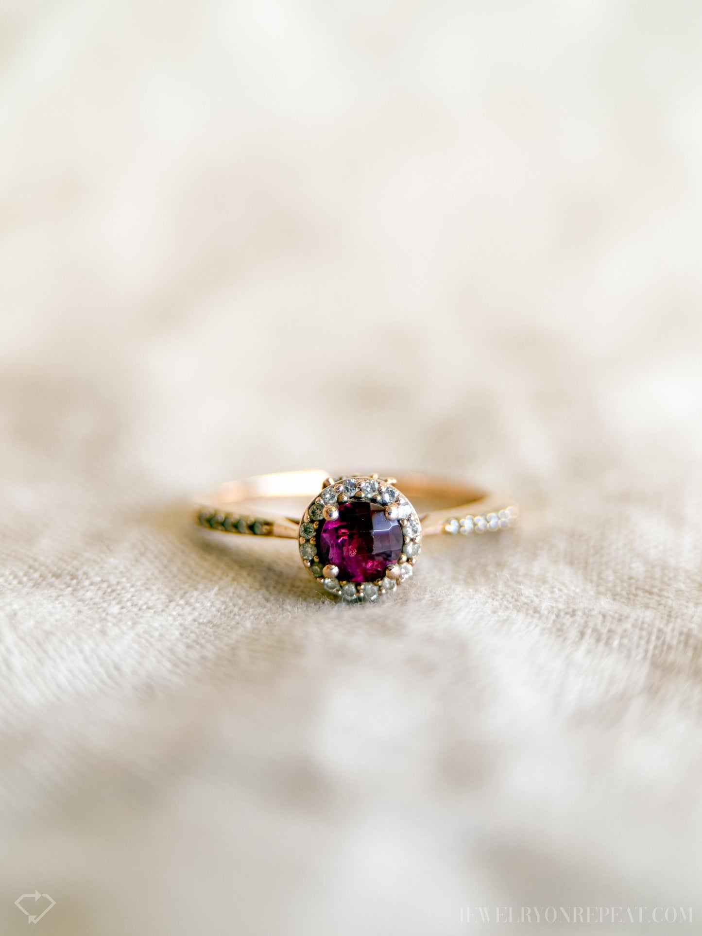 Vintage Rhodolite Garnet Halo Gemstone Ring in 14k Rose Gold, Vintage Jewelry from the 1990s - Timeless, Sustainable, @JewelryOnRepeat