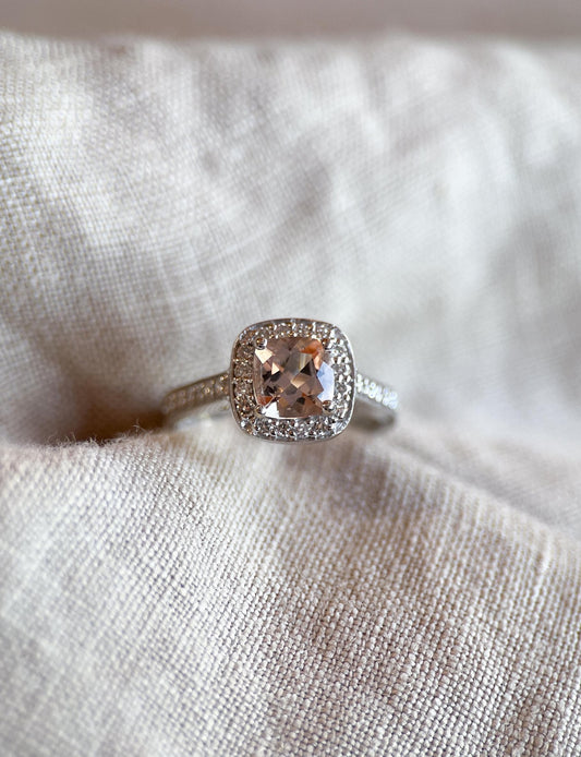 Vintage Morganite Halo Engagement Ring in 14k White Gold, Retro Jewelry from the 1990s - Timeless, Sustainable, @JewelryOnRepeat