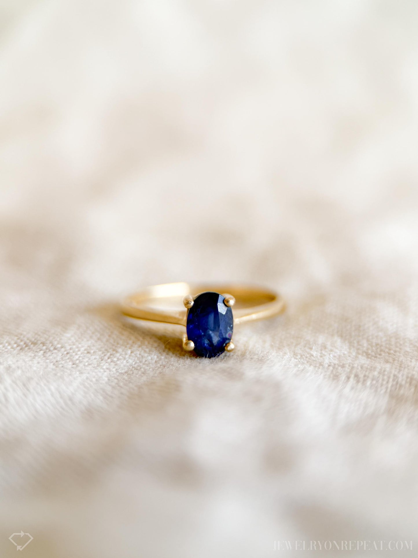 Vintage Oval Cut Blue Sapphire Solitaire Gemstone Ring in 14k Gold, Antique Jewelry from the 1990s - Timeless, Sustainable, @JewelryOnRepeat