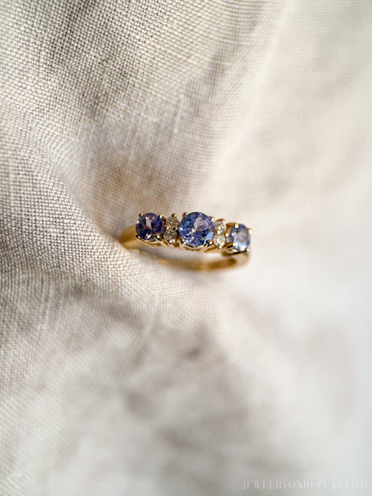 Vintage Tanzanite and Diamond Band in 14k Gold, Retro Jewelry from the 1990s - Timeless, Sustainable, @JewelryOnRepeat