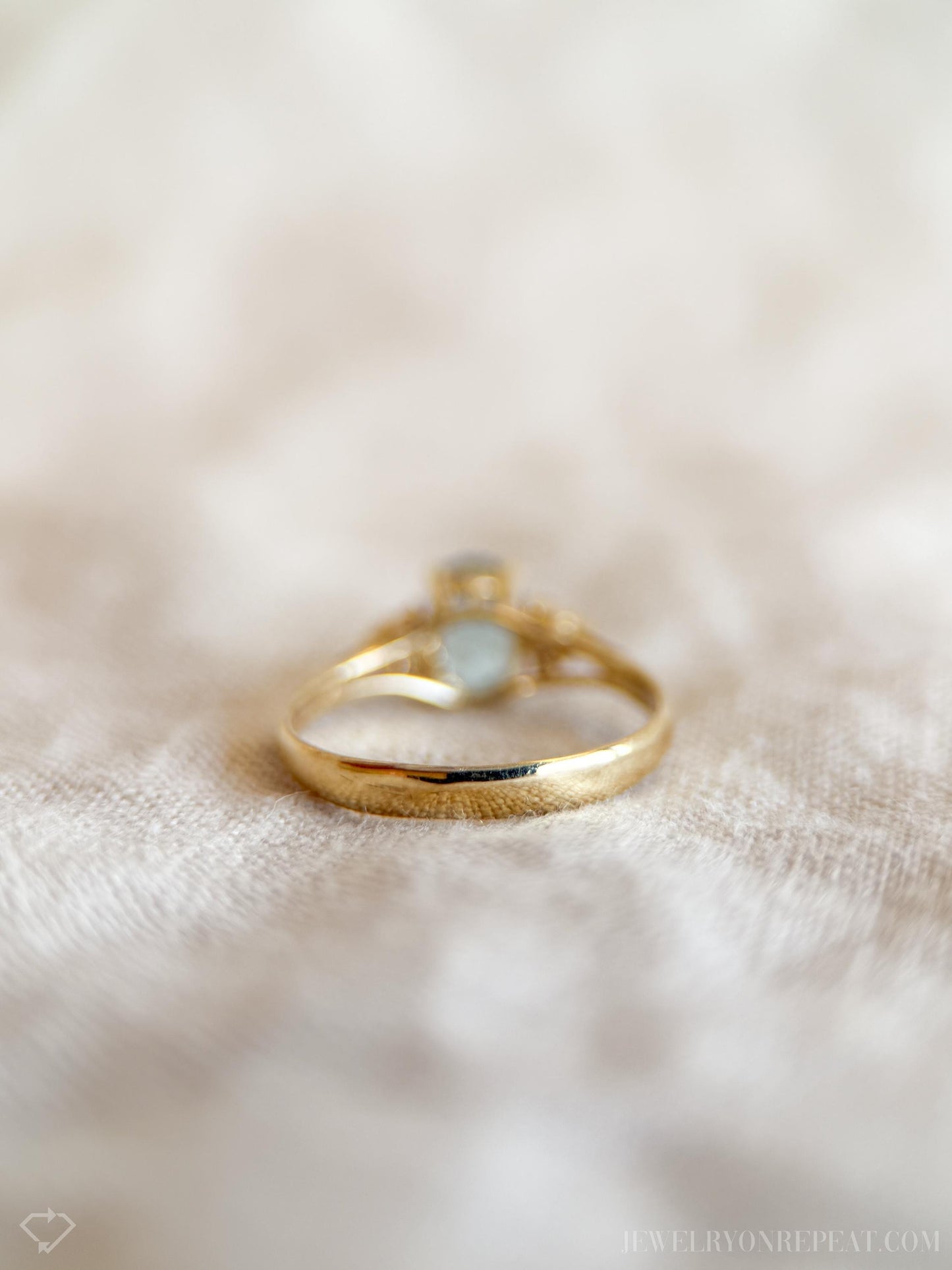 Vintage Blue Topaz Gemstone Ring in 14k Gold, Retro Jewelry from the 1990s - Timeless, Sustainable, @JewelryOnRepeat