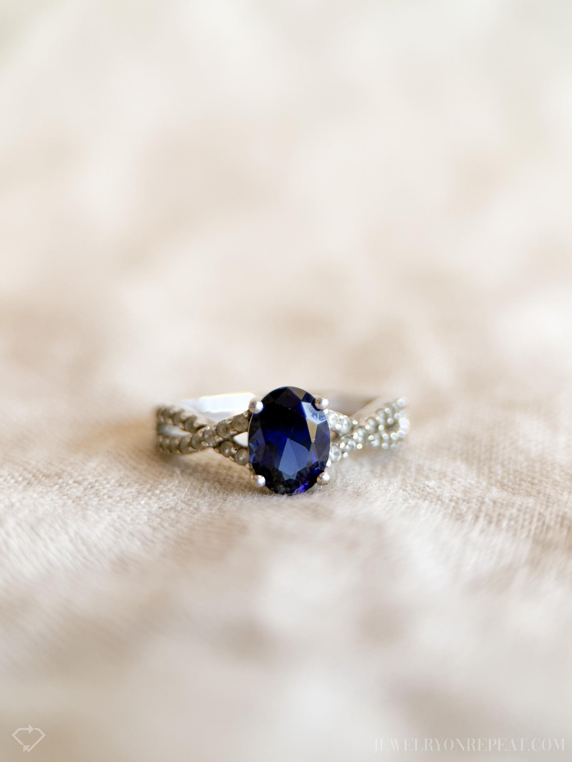 Vintage Oval Blue Sapphire Infinity Ring in 10k White Gold, Retro Jewelry from the 1990s - Timeless, Sustainable, @JewelryOnRepeat