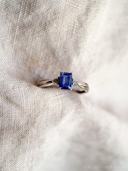 Vintage Emerald Cut Blue Sapphire Gemstone Ring in 10k White Gold, Retro Jewelry from the 1990s - Timeless, Sustainable, @JewelryOnRepeat