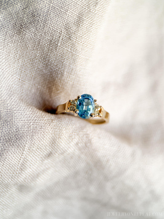 Vintage Blue Topaz Gemstone Ring in 14k Gold, Retro Jewelry from the 1990s - Timeless, Sustainable, @JewelryOnRepeat
