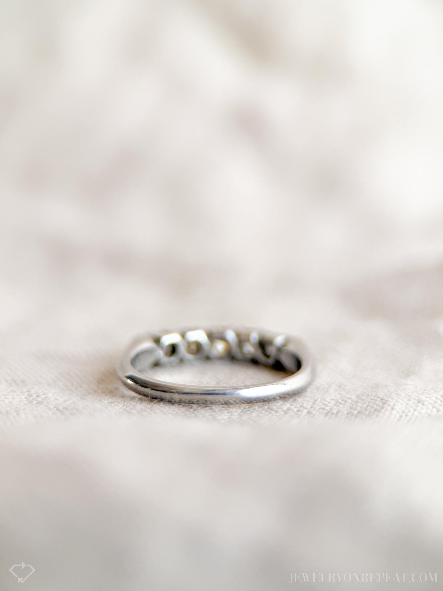 Vintage Diamond Prong Set Wedding Band in Platinum, Retro Jewelry from the 1950s - Timeless, Sustainable, @JewelryOnRepeat