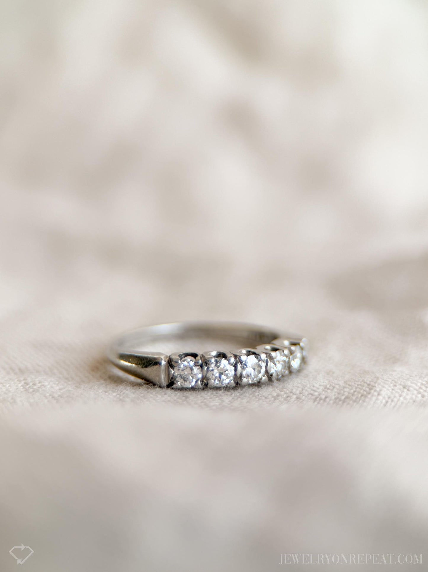 Vintage Diamond Prong Set Wedding Band in Platinum, Retro Jewelry from the 1950s - Timeless, Sustainable, @JewelryOnRepeat