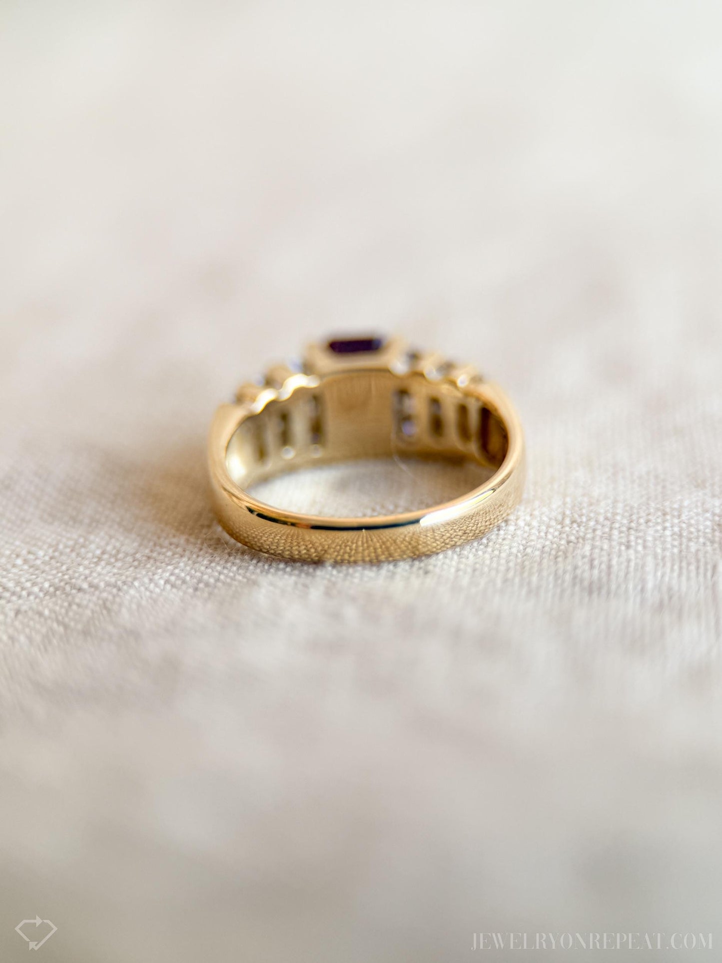 Vintage Alexandrite and Diamond Channel Set Ring in 14k Gold, Antique Jewelry from the 1990s - Timeless, Sustainable, @JewelryOnRepeat