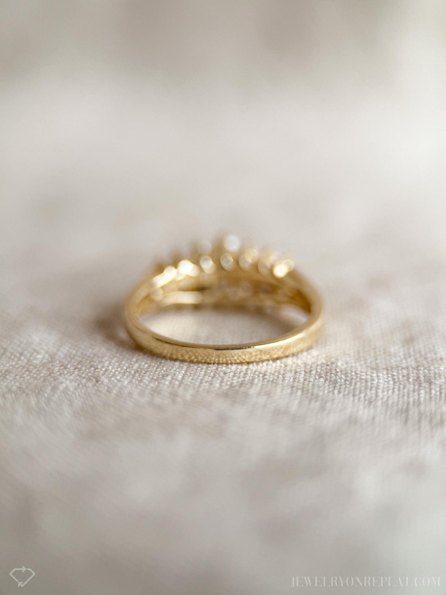 Vintage Diamond Pyramid Set Anniversary Band in 14k Gold, Retro Jewelry from the 1990s - Timeless, Sustainable, @JewelryOnRepeat