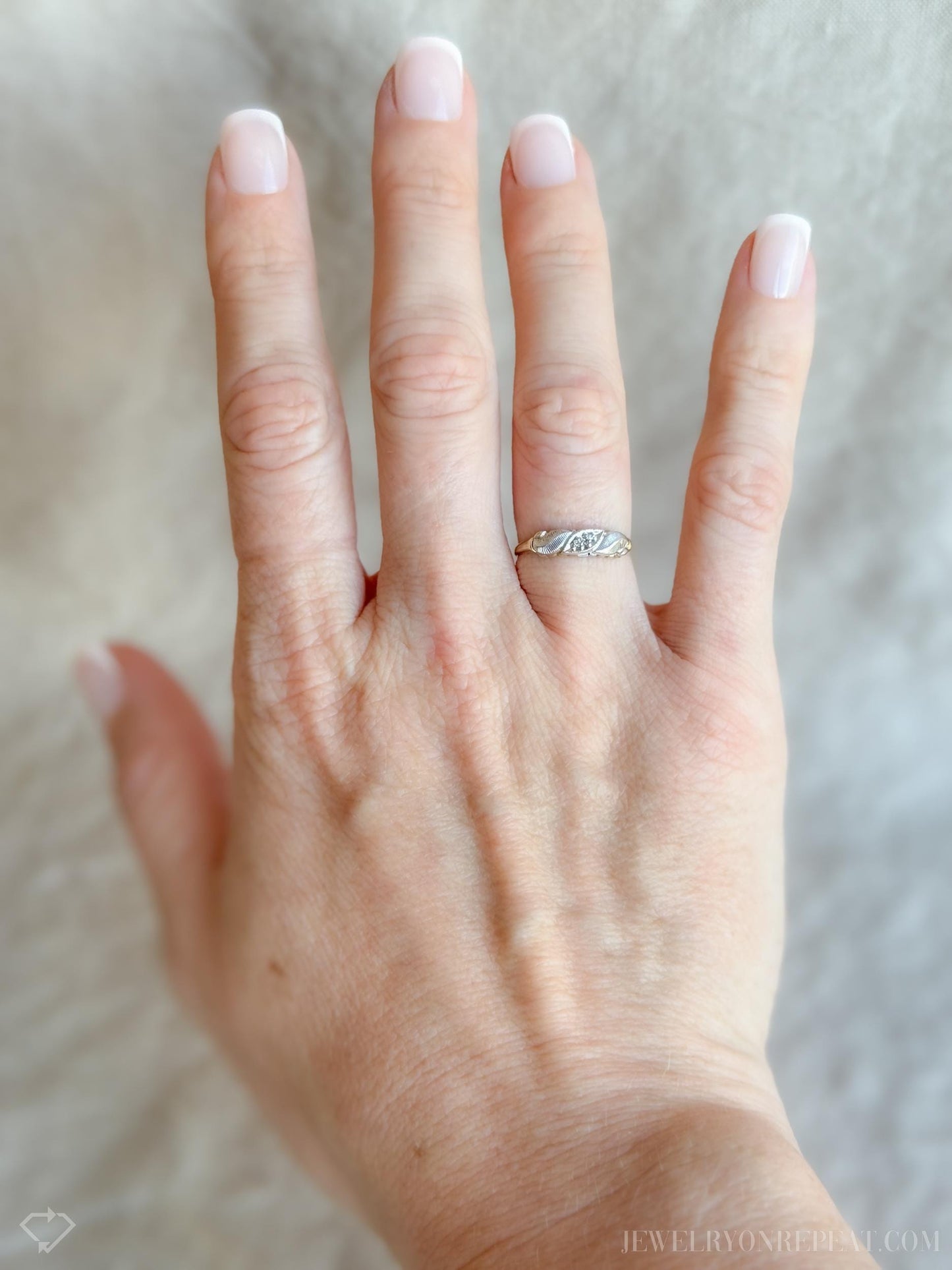 Vintage Diamond Filigree Wedding Band in 14k Gold, Antique Jewelry from the 1930s - Timeless, Sustainable, @JewelryOnRepeat