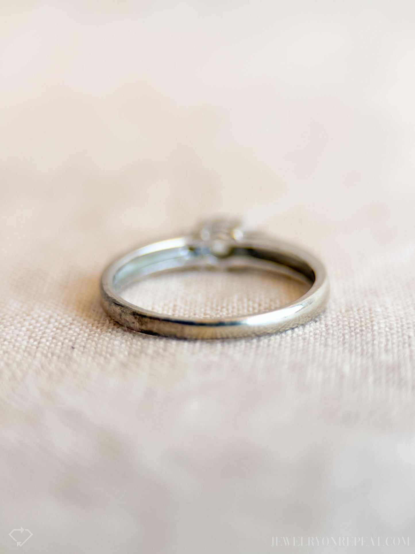 Vintage Three Stone Diamond Engagement Ring in 14k White Gold, Retro Jewelry from the 1990s - Timeless, Sustainable, @JewelryOnRepeat