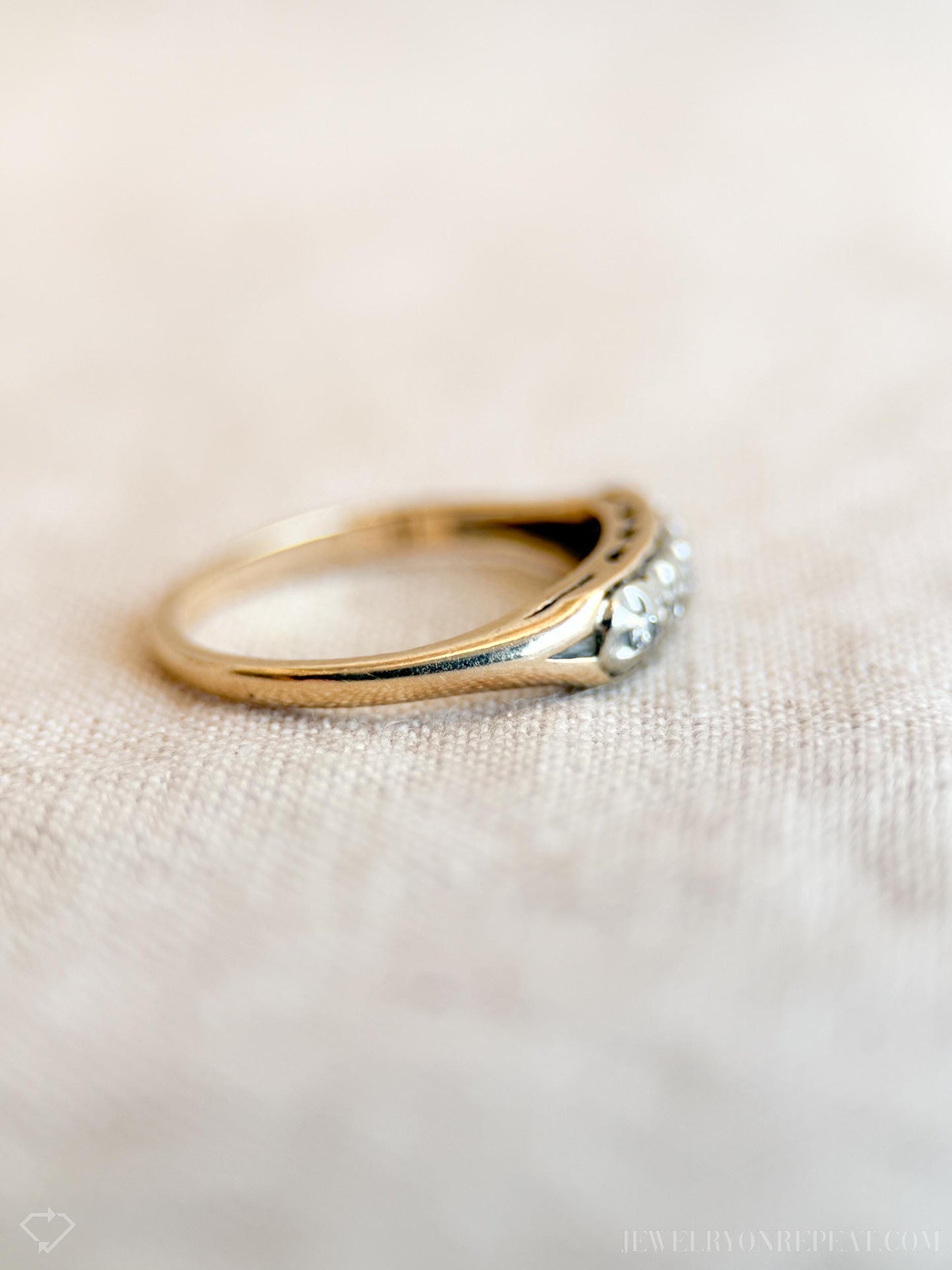 Vintage Diamond Wedding Band in 14k Gold, Antique Jewelry from the 1920s - Timeless, Sustainable, @JewelryOnRepeat