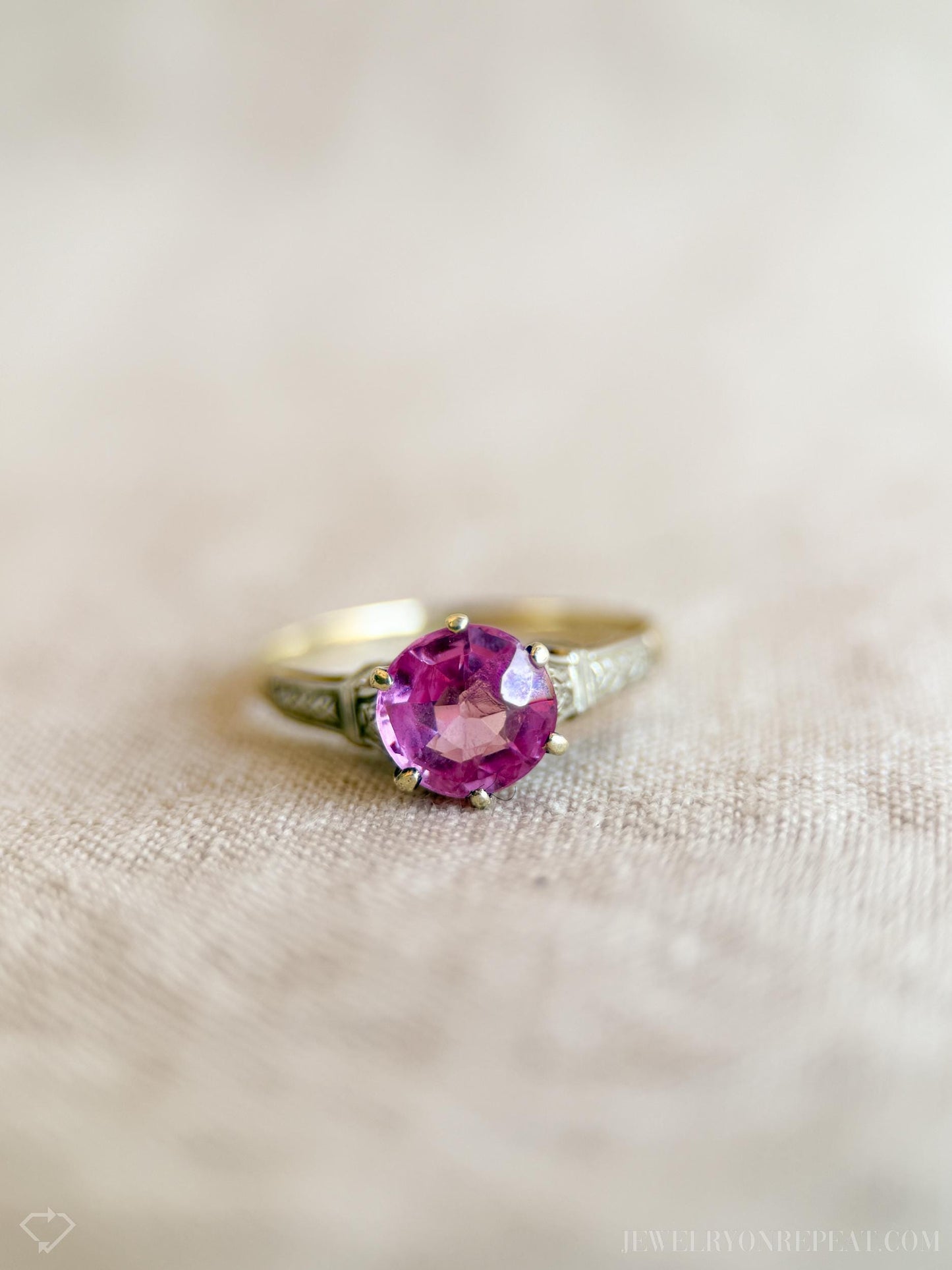 Vintage Art Deco Pink Sapphire Gemstone Solitaire Ring in 10k Gold, Antique Jewelry from the 1930s - Timeless, Sustainable, @JewelryOnRepeat