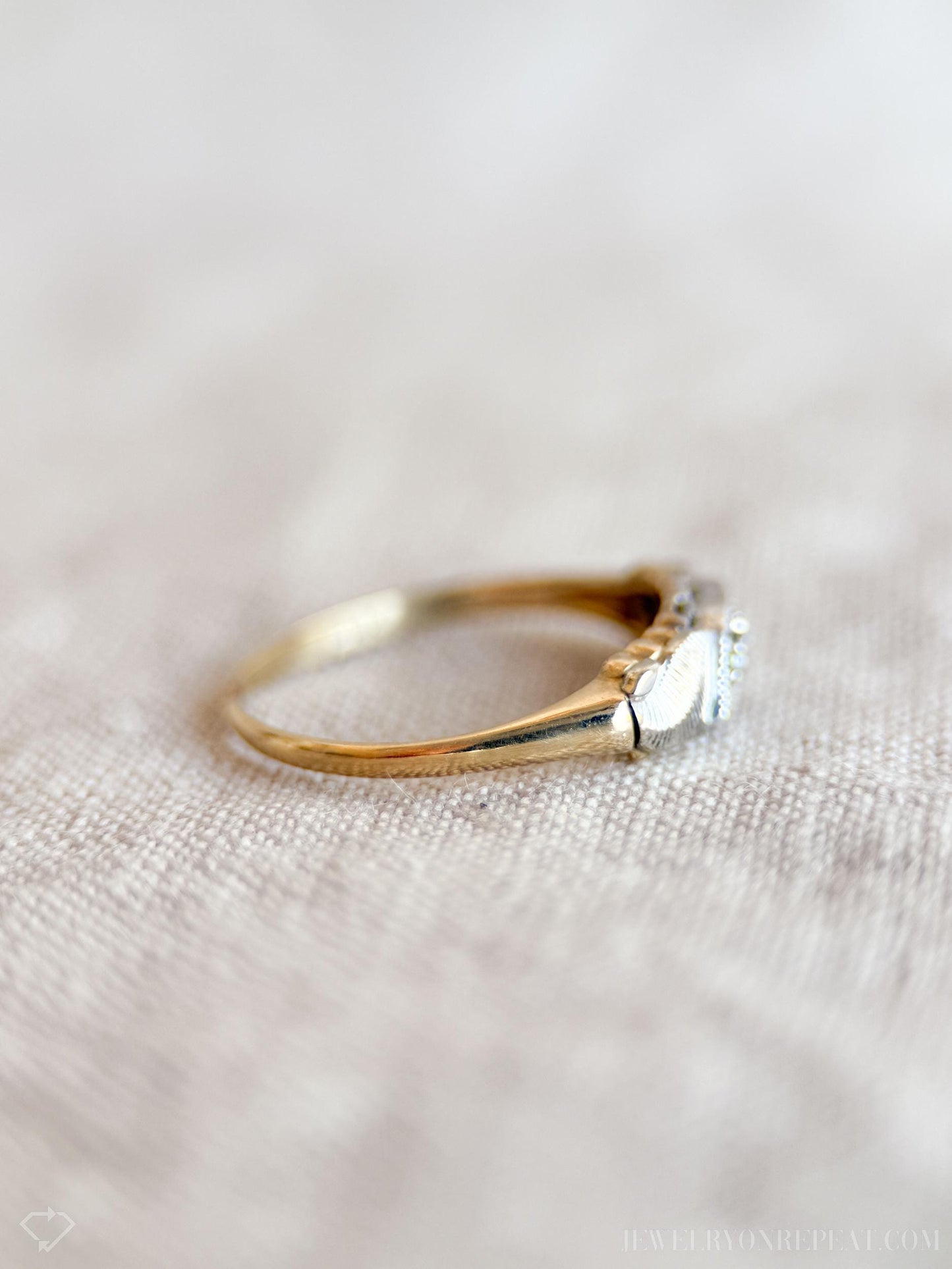 Vintage Diamond Filigree Wedding Band in 14k Gold, Antique Jewelry from the 1930s - Timeless, Sustainable, @JewelryOnRepeat