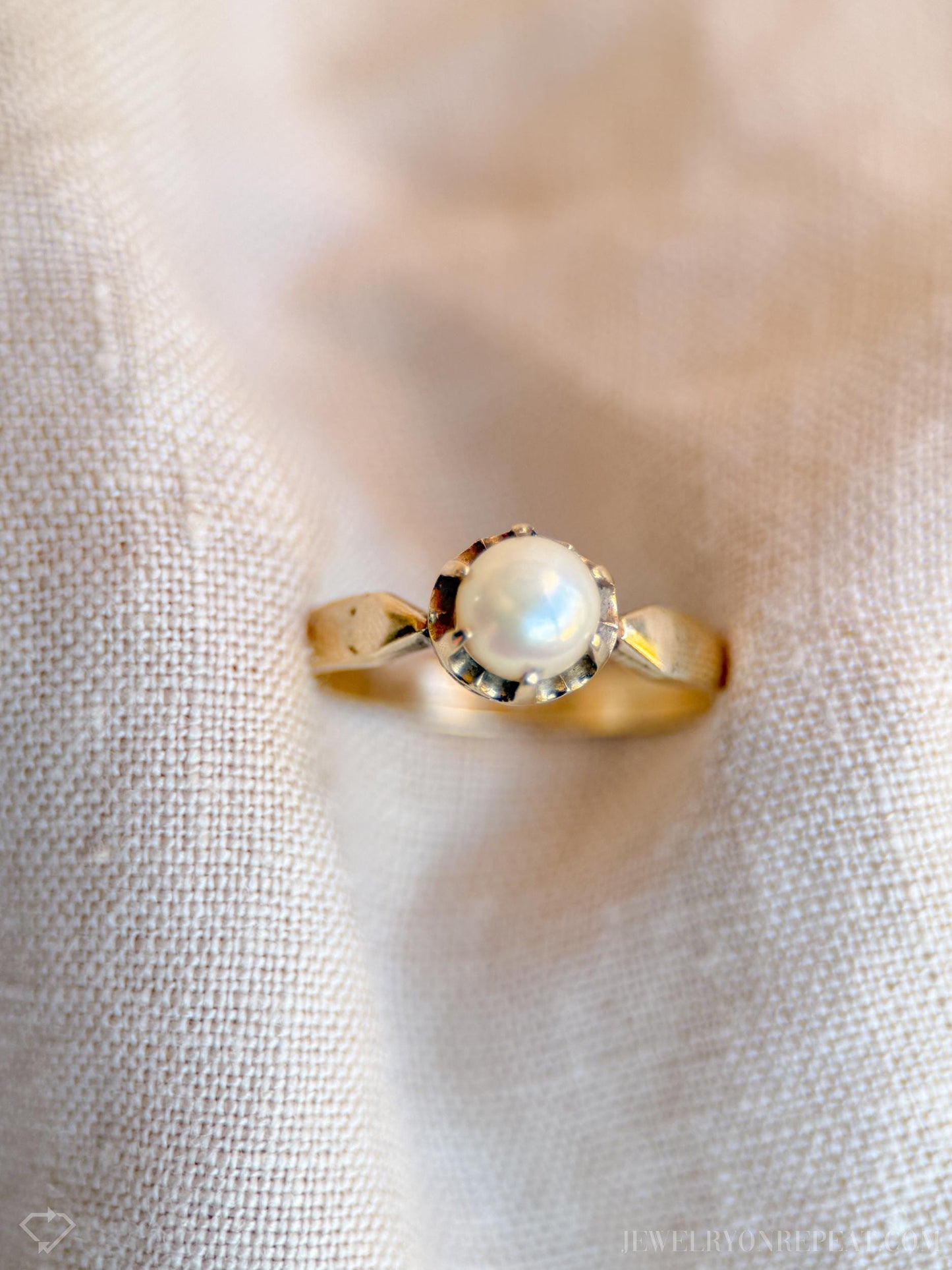 Vintage Pearl Solitaire Engagement Ring in 14k Gold, Antique Jewelry from the 1950s- Timeless, Sustainable, @JewelryOnRepeat