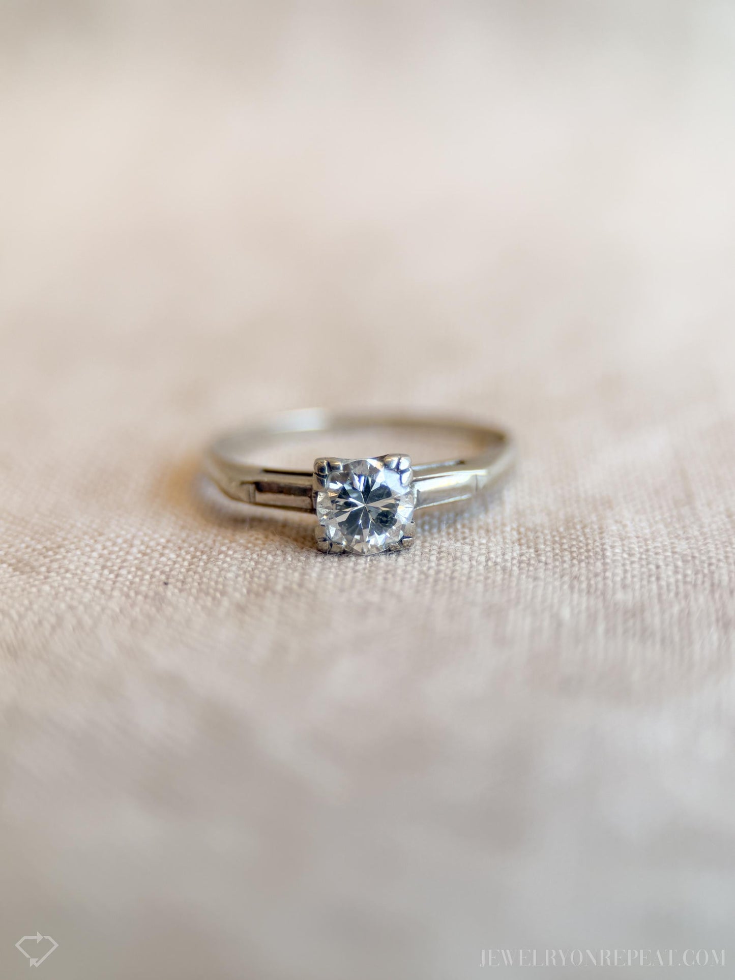 Vintage Art Deco Diamond Solitaire Engagement Ring in 14k Gold, Antique Jewelry from the 1950s - Timeless, Sustainable, @JewelryOnRepeat
